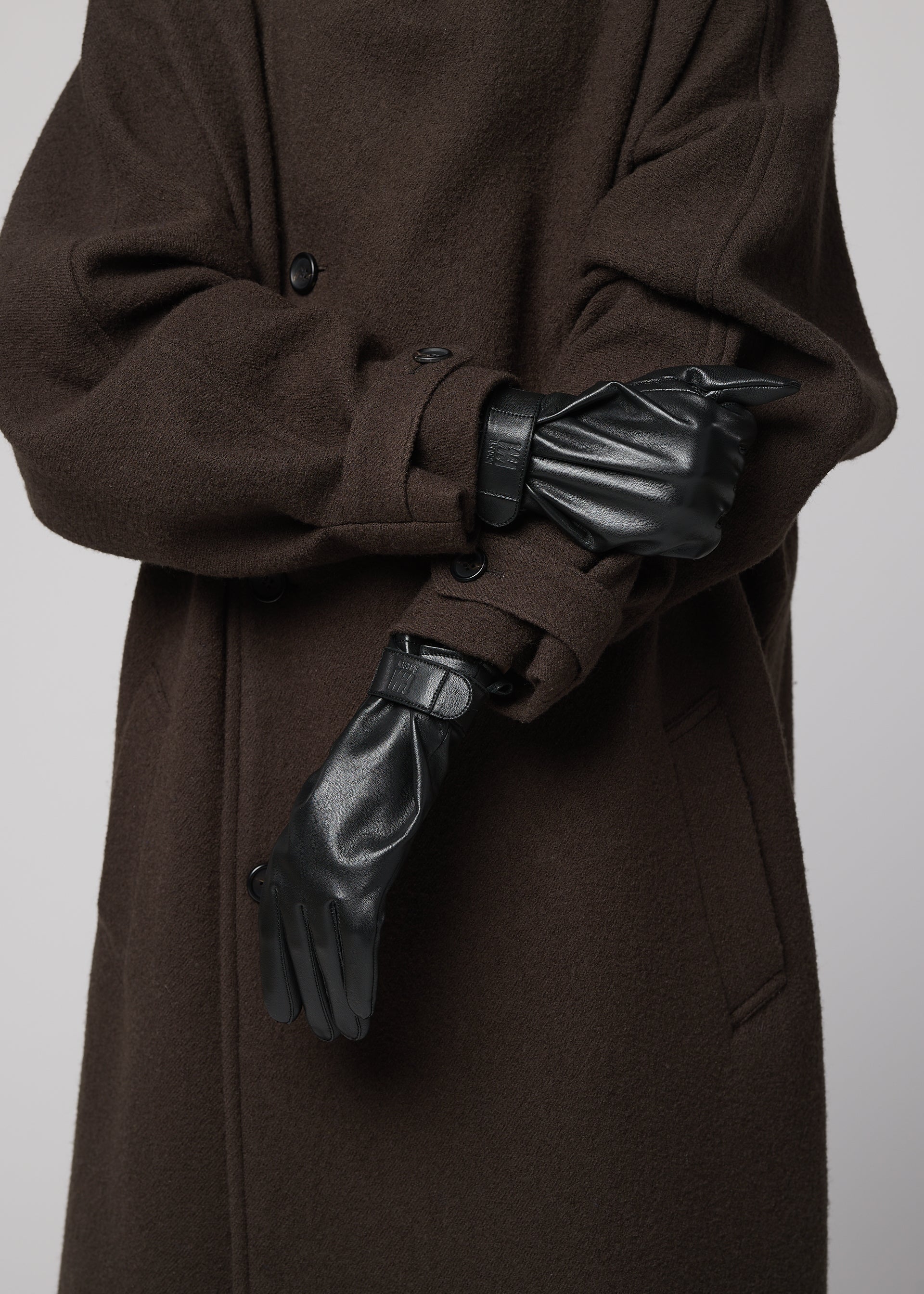 Issey Miyake IM Men Pigeon kožené rukavice černé L