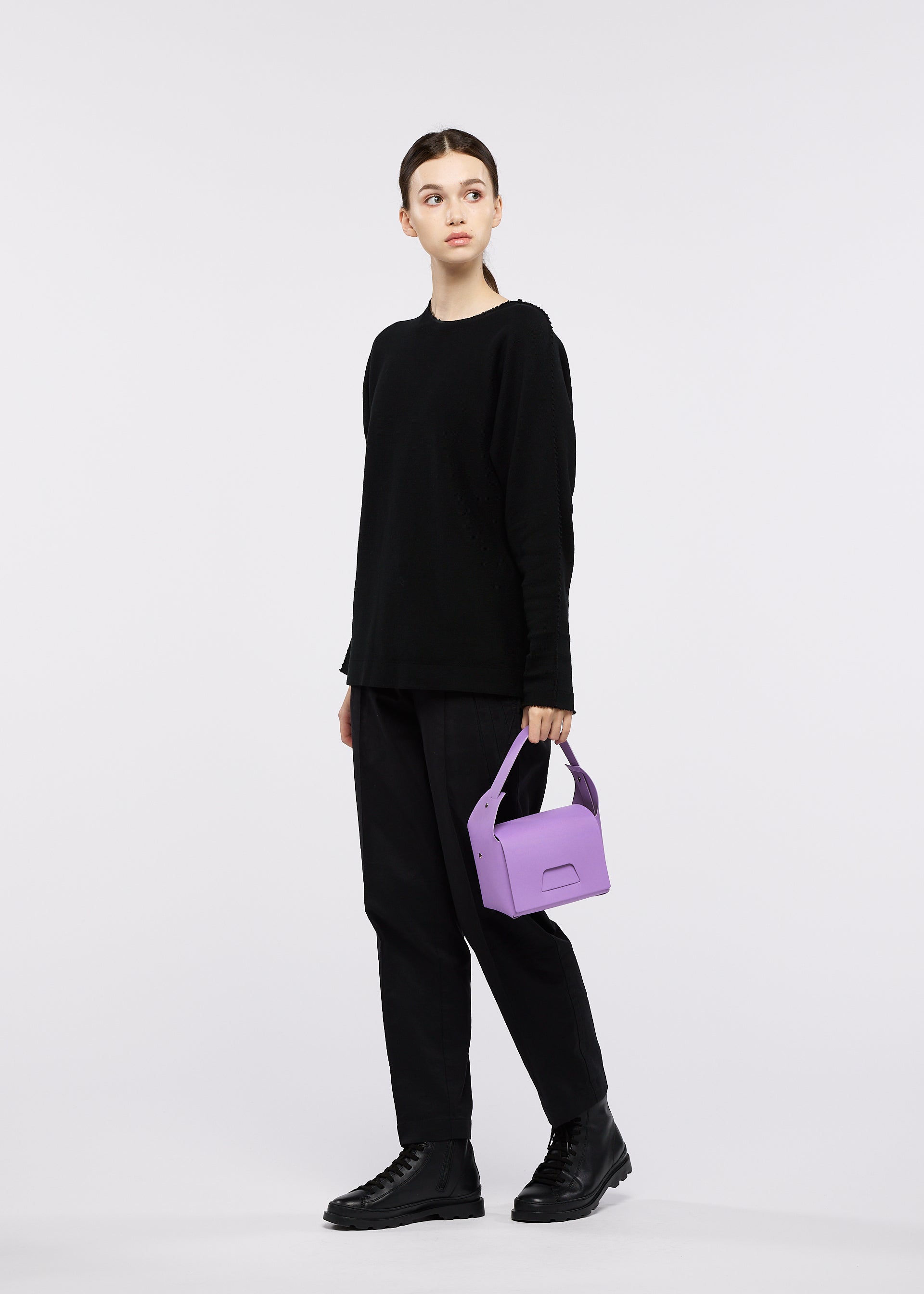 Good Goods Issey Miyake Box kabelka 2v1 černá