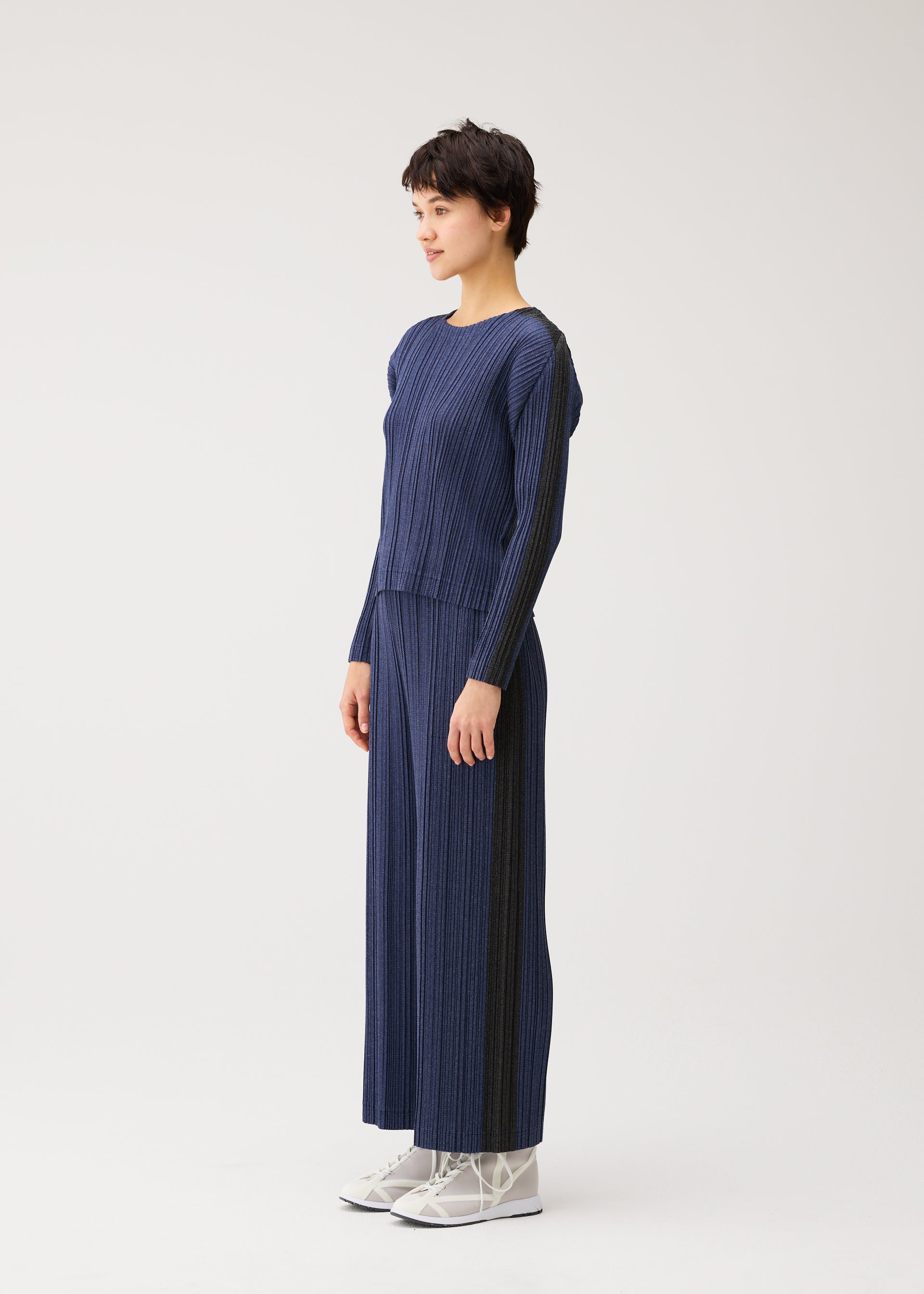 Issey Miyake Pleats Please PP63JK221 top Dark Green 3 denim