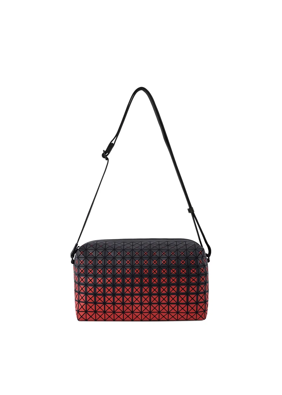 Issey Miyake Saddle BB64420 kabelka červená box