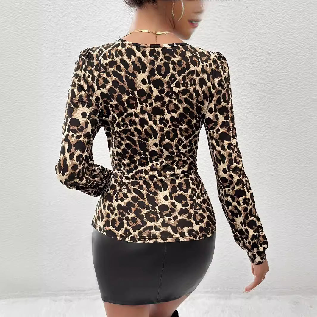 Norielle Leopard mini šaty s krajkou koženkový efekt