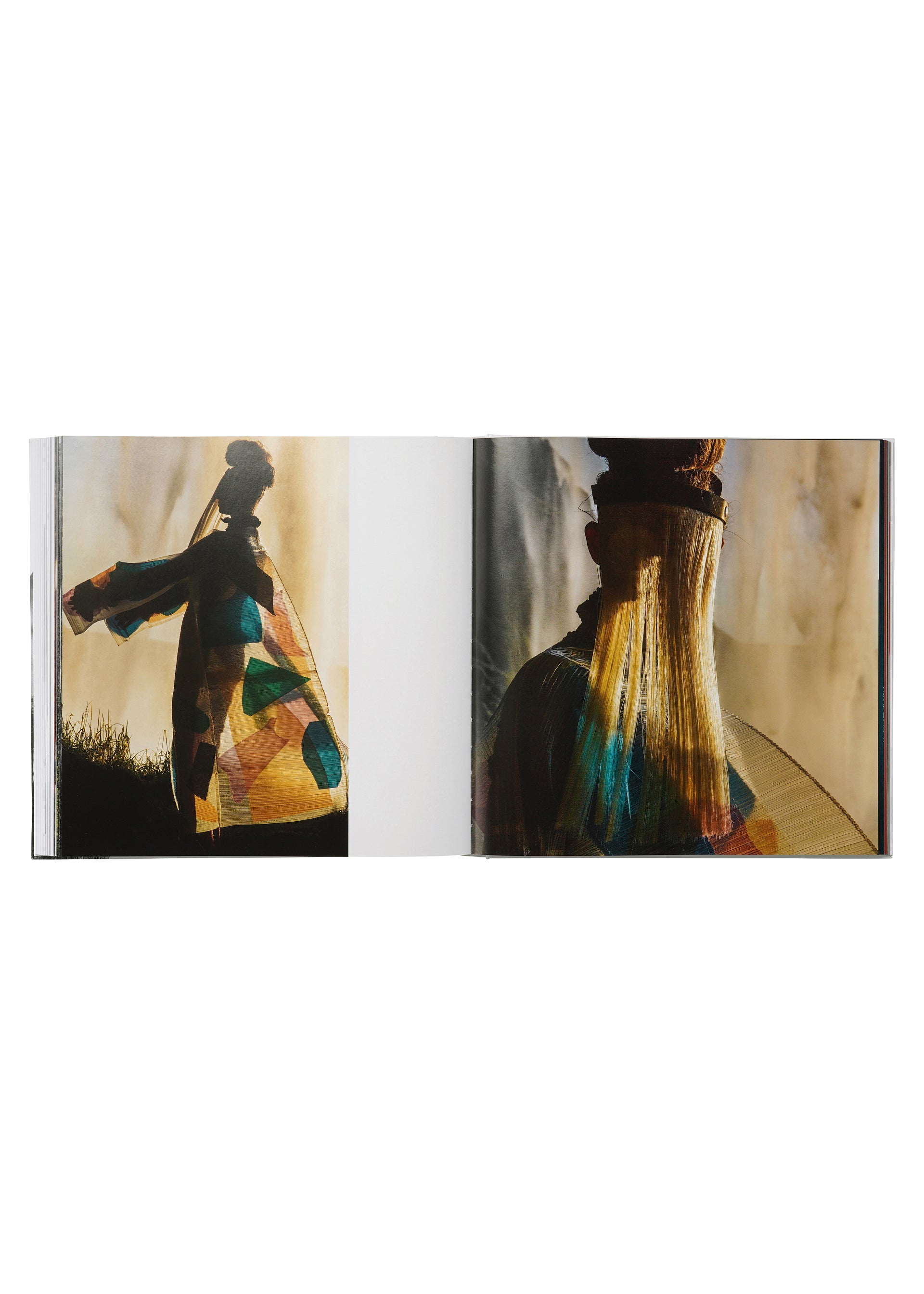 Issey Miyake Taschen kniha o tvorbě limitovaná