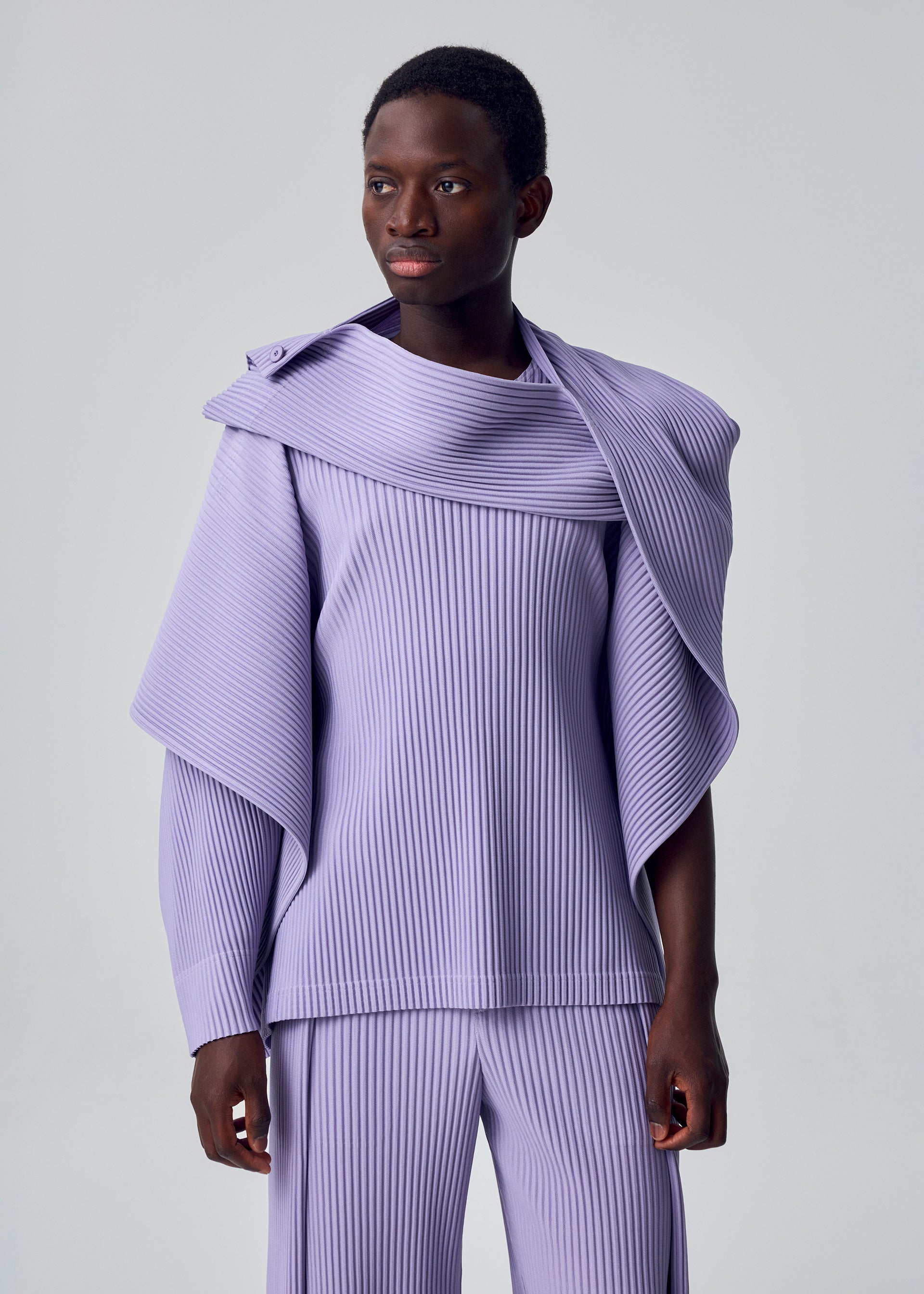 Issey Miyake Motion Blur HP63JK200 top šedý plisovaný