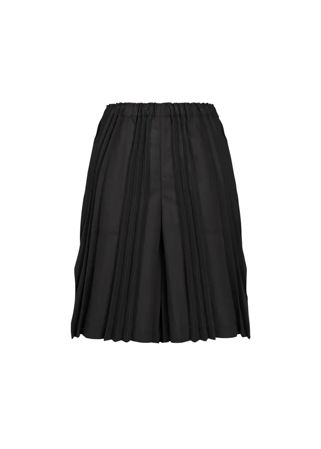 Issey Miyake Tower Pleats Bottom kraťasy černé