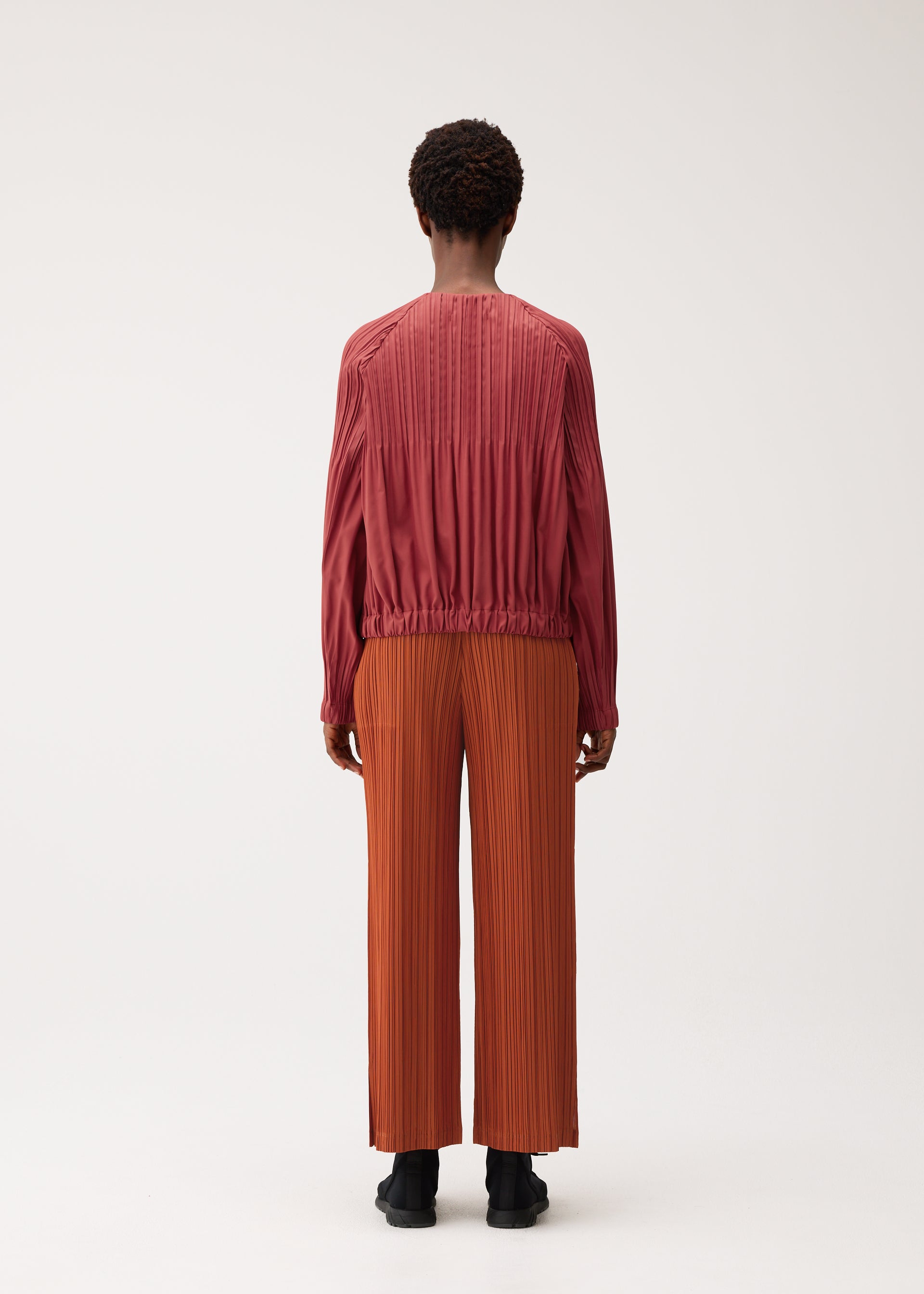 Issey Miyake Pleats Please Smooth Coat kabát černý vel. 3