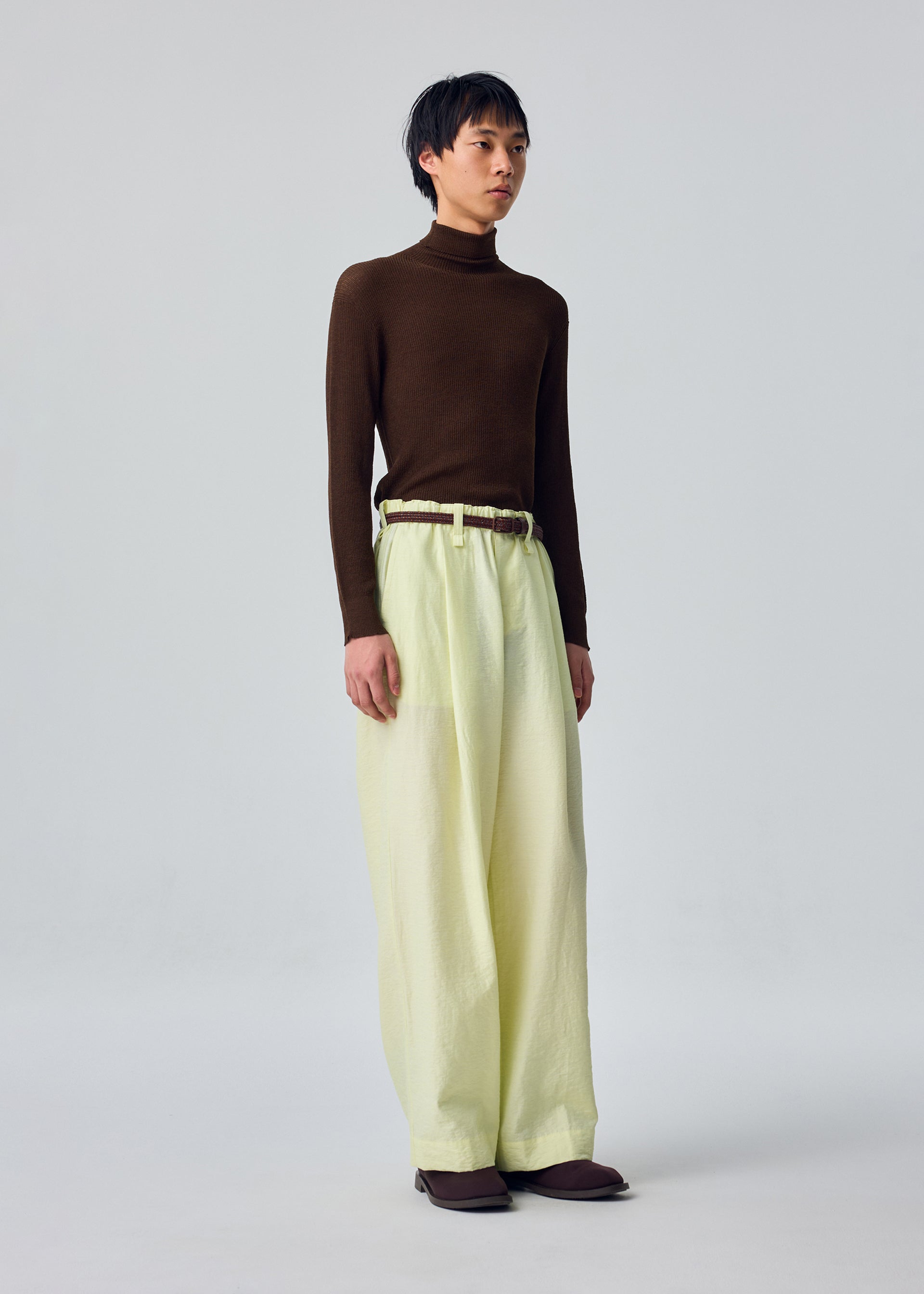 Issey Miyake Knit Unraveled rolák černý transparentní