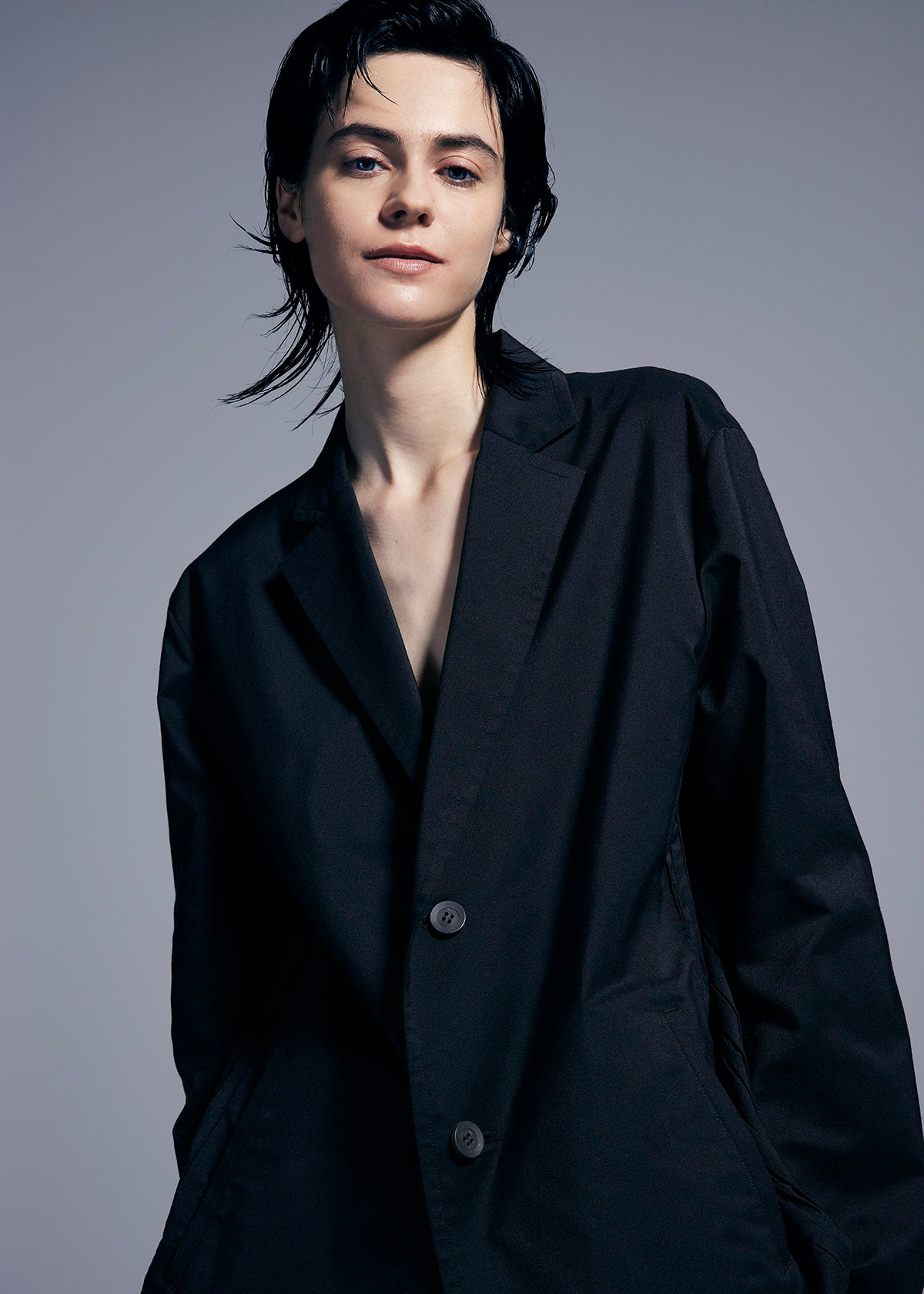Issey Miyake Type-S Basics sako černé dvouknofličkové