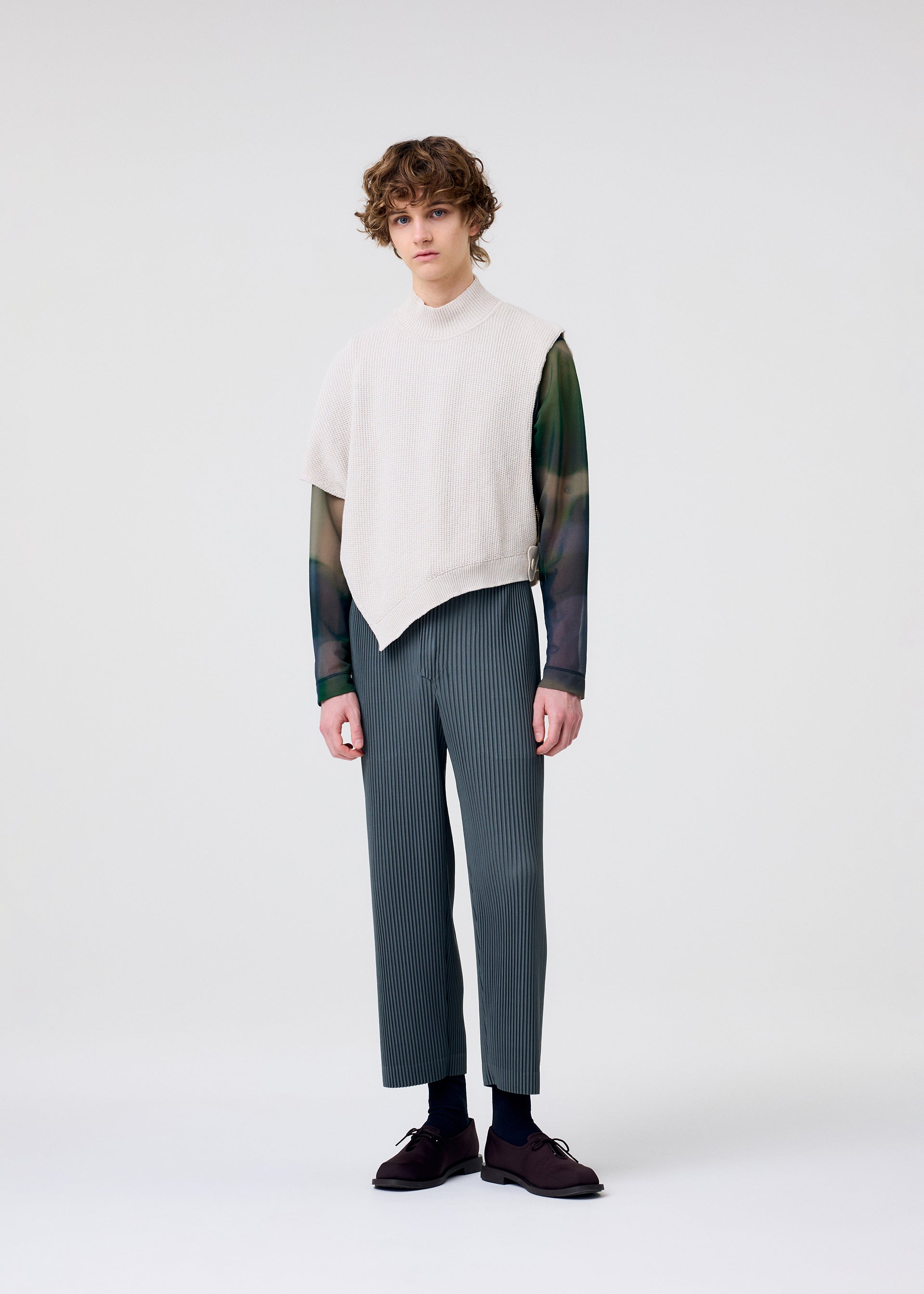 Issey Miyake Wafer Knit top černý asymetrický pánský