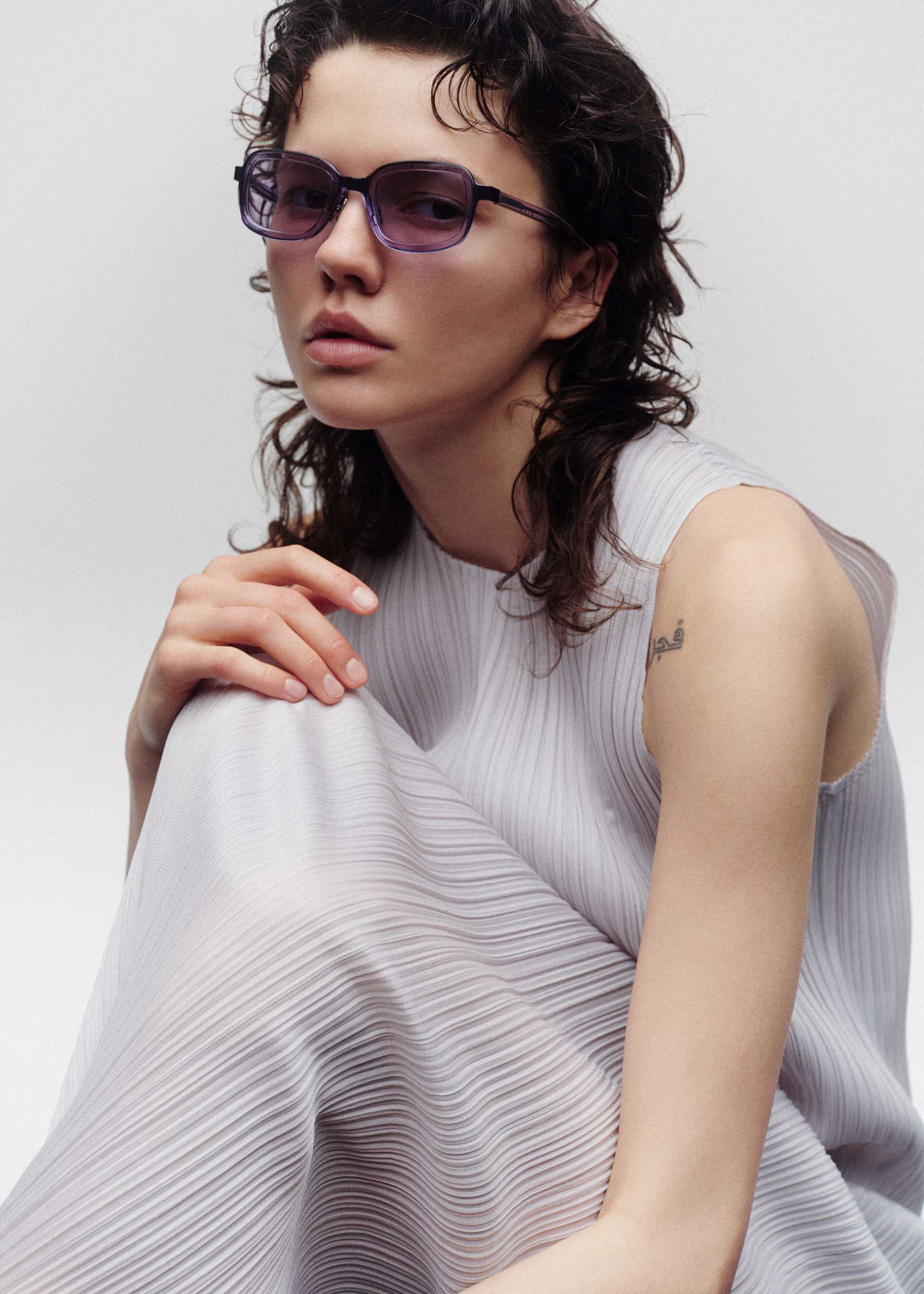 Issey Miyake Marrow-Square sluneční brýle fialové