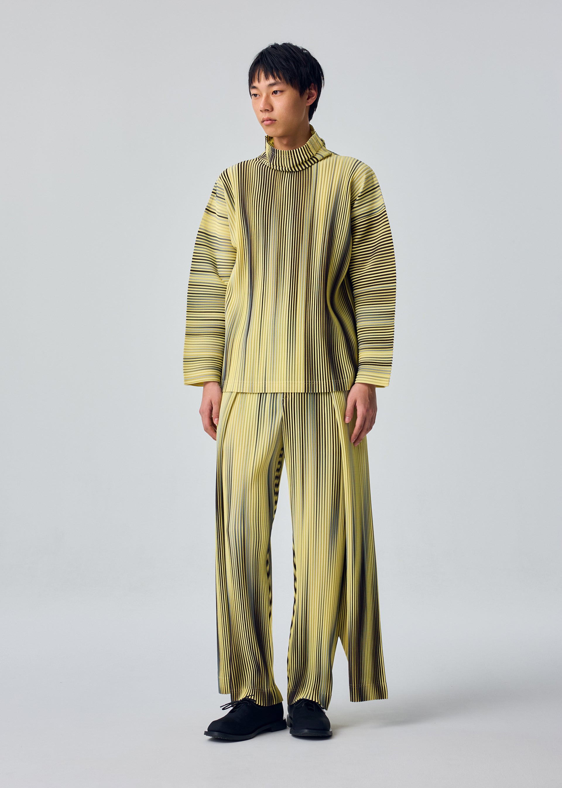 Issey Miyake Blend of Lights top modrý
