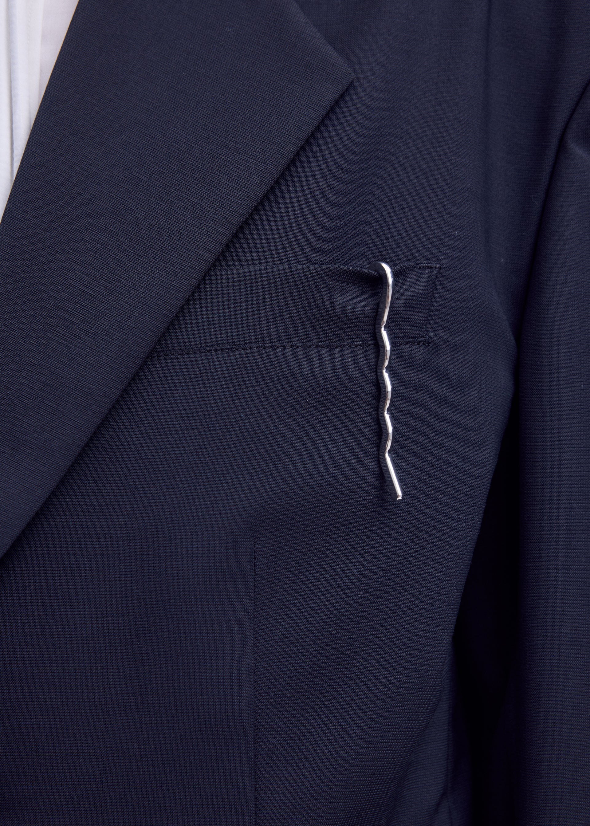 Issey Miyake Clip&Pin brož stříbrná na šátek kovová