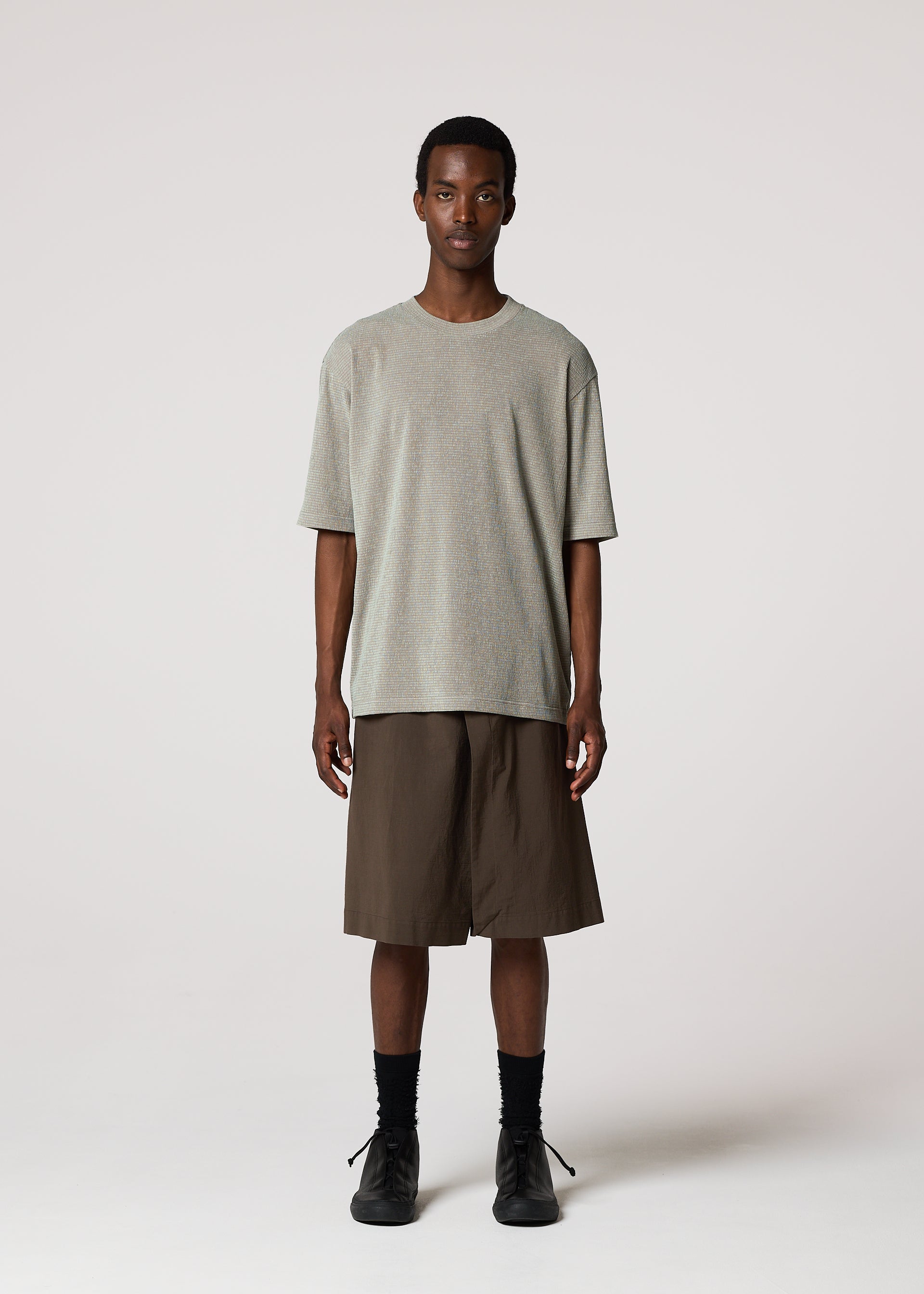 Issey Miyake Shrink Stretch T tričko tmavě hnědé vel. 2