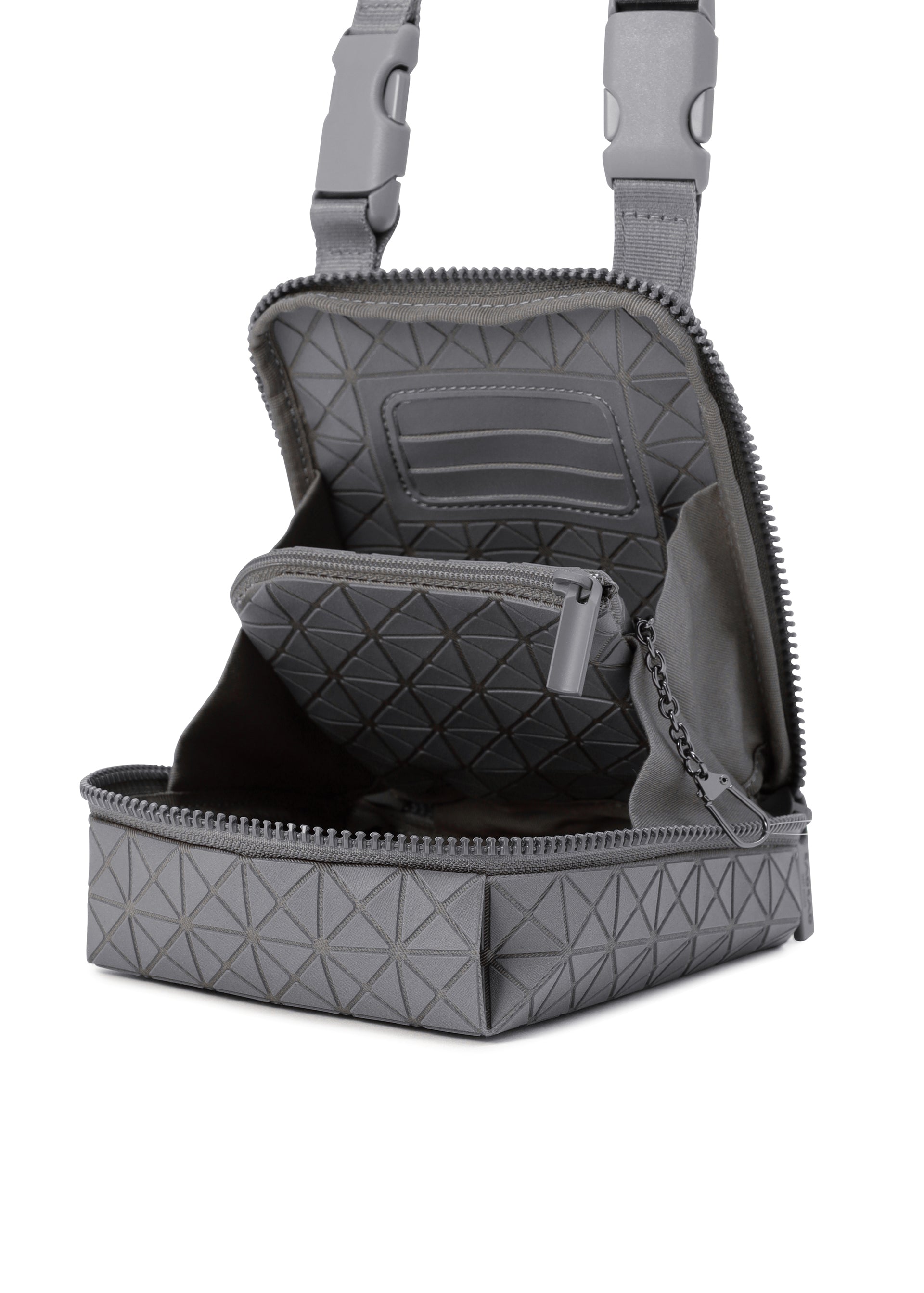 Issey Miyake Bao Bao Beetle One-Tone crossbody Gray