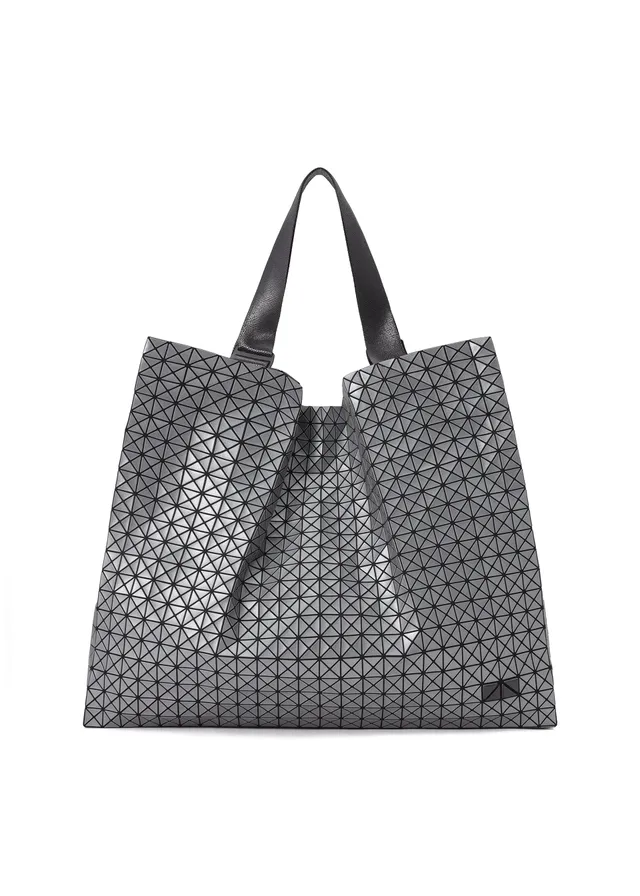 Issey Miyake Cart Reflector tote Charcoal Gray reflexní
