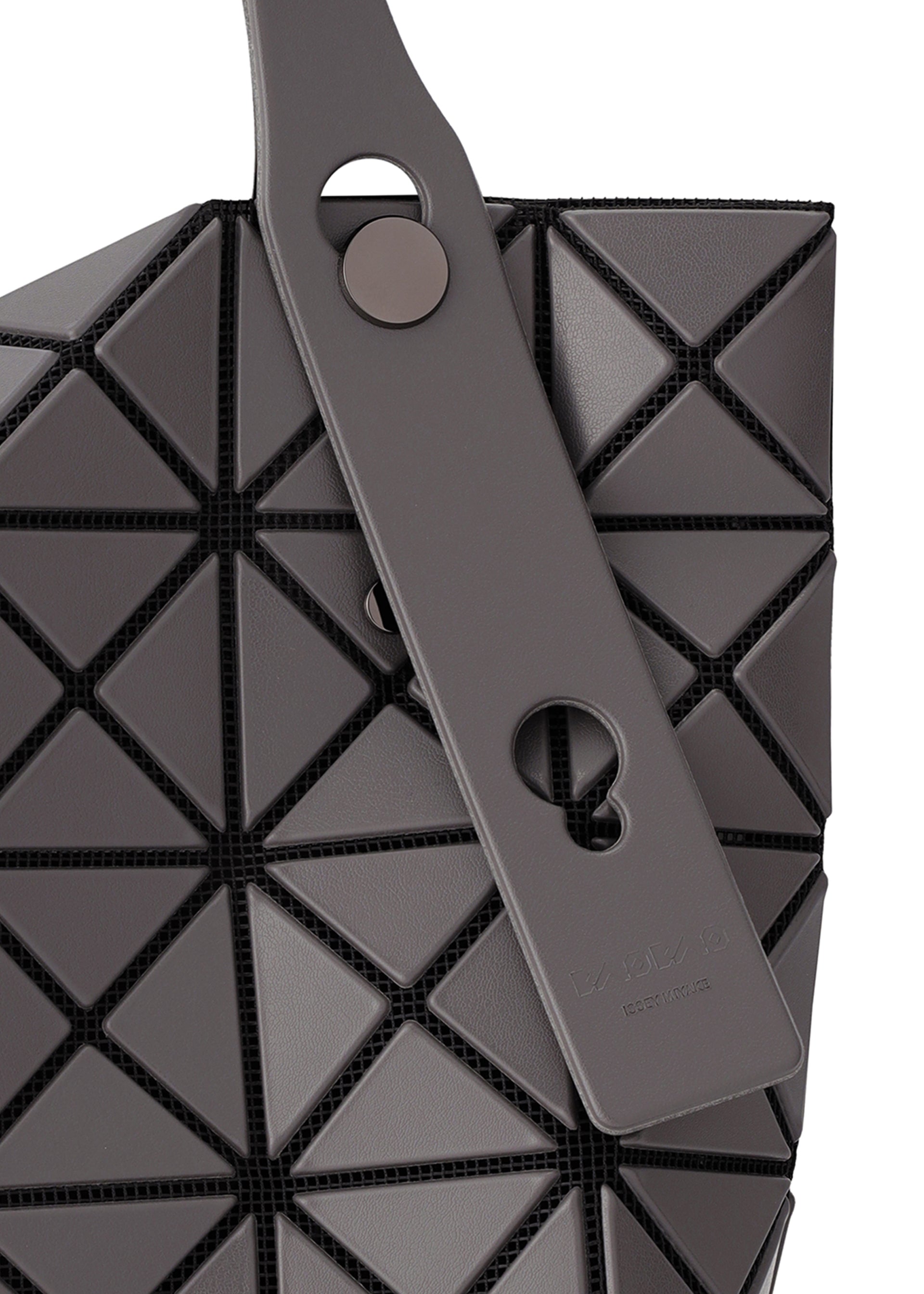 Issey Miyake Prism Matte tote černá