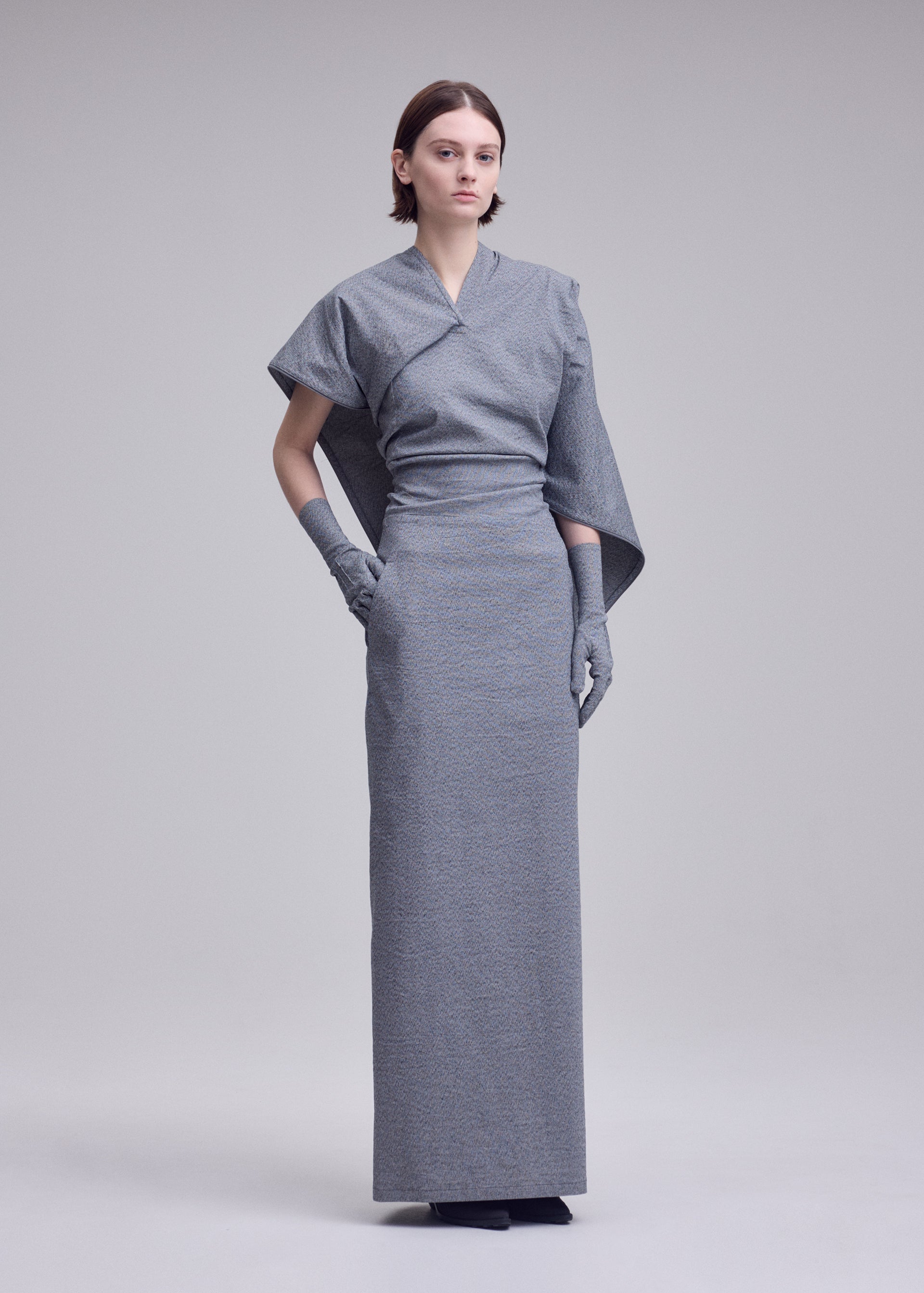 Issey Miyake Allow minimalistické šaty off-white