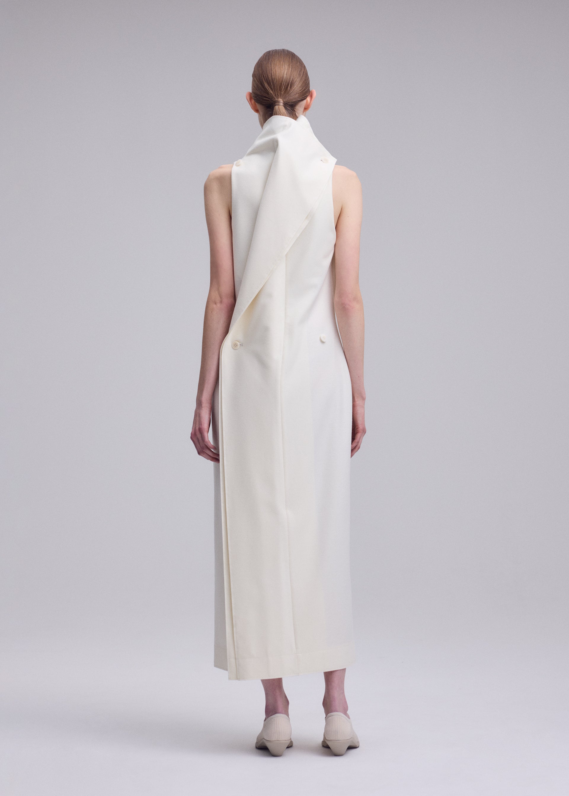 Issey Miyake Shell šaty bez rukávů bílé
