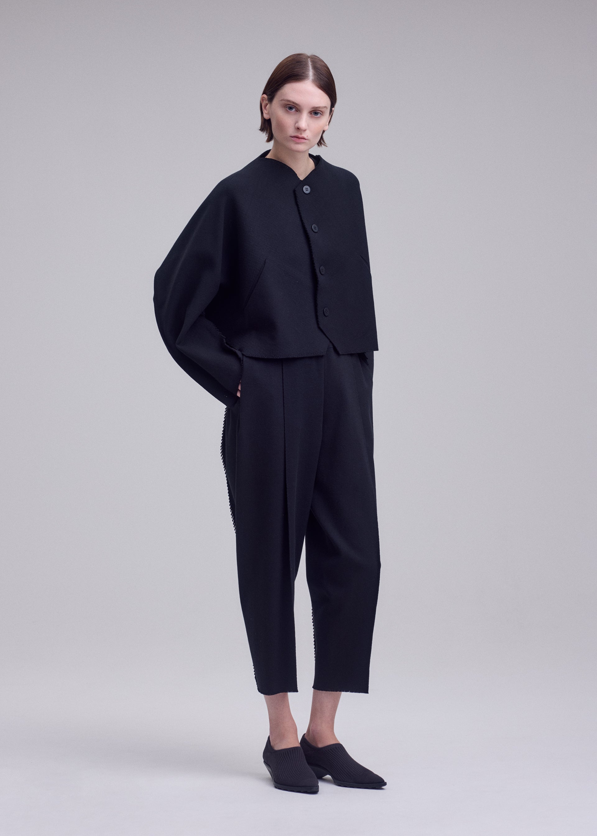 Issey Miyake Campagne kardigan černá úpletový