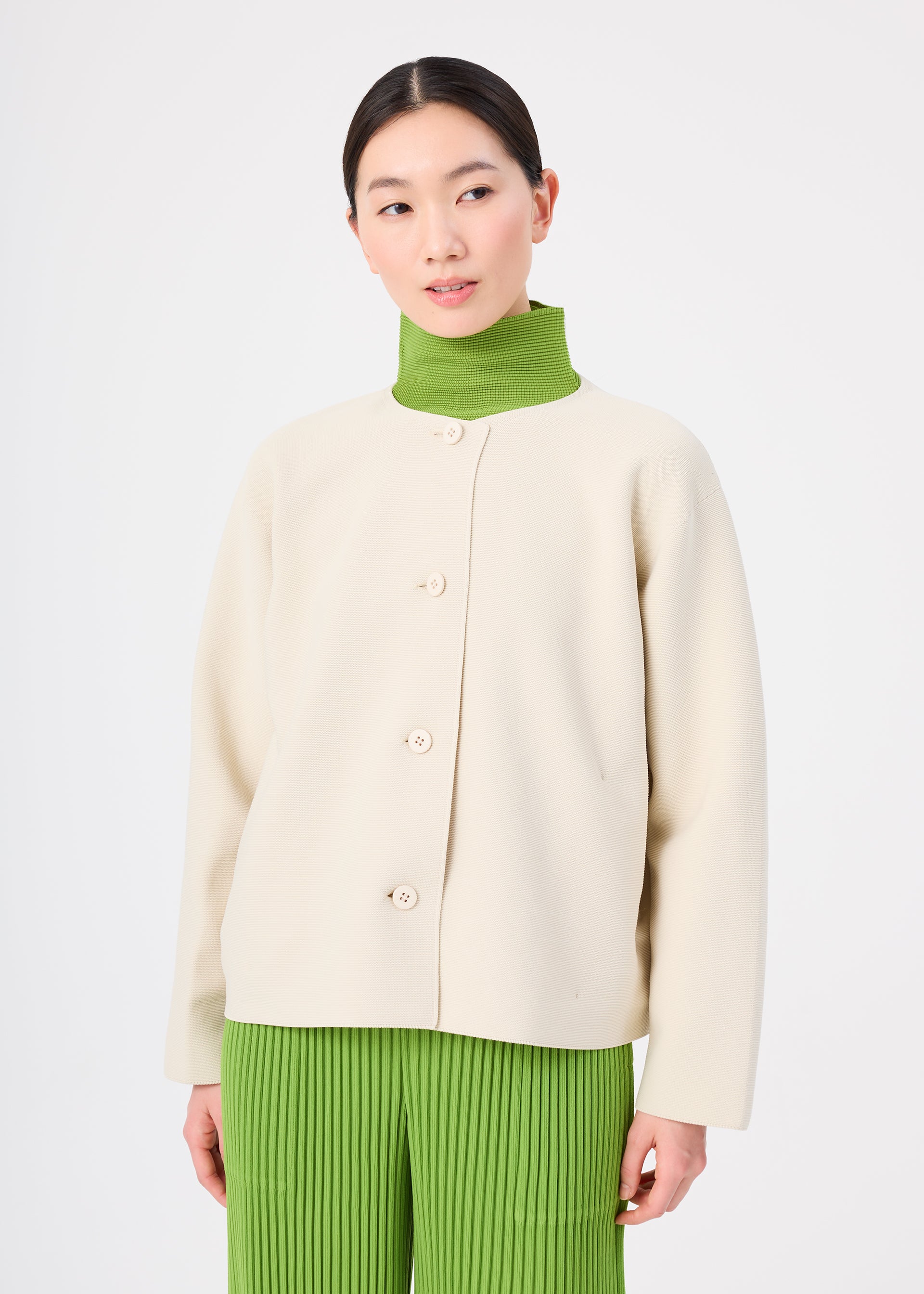 me Issey Miyake Solid Knit bunda smetanová lehká