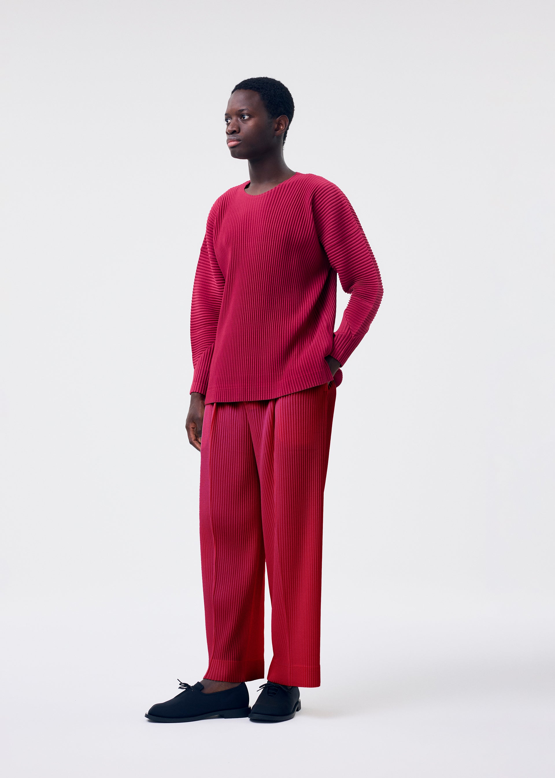 Issey Miyake MONTHLY COLORS JANUARY top černá dlouhý rukáv