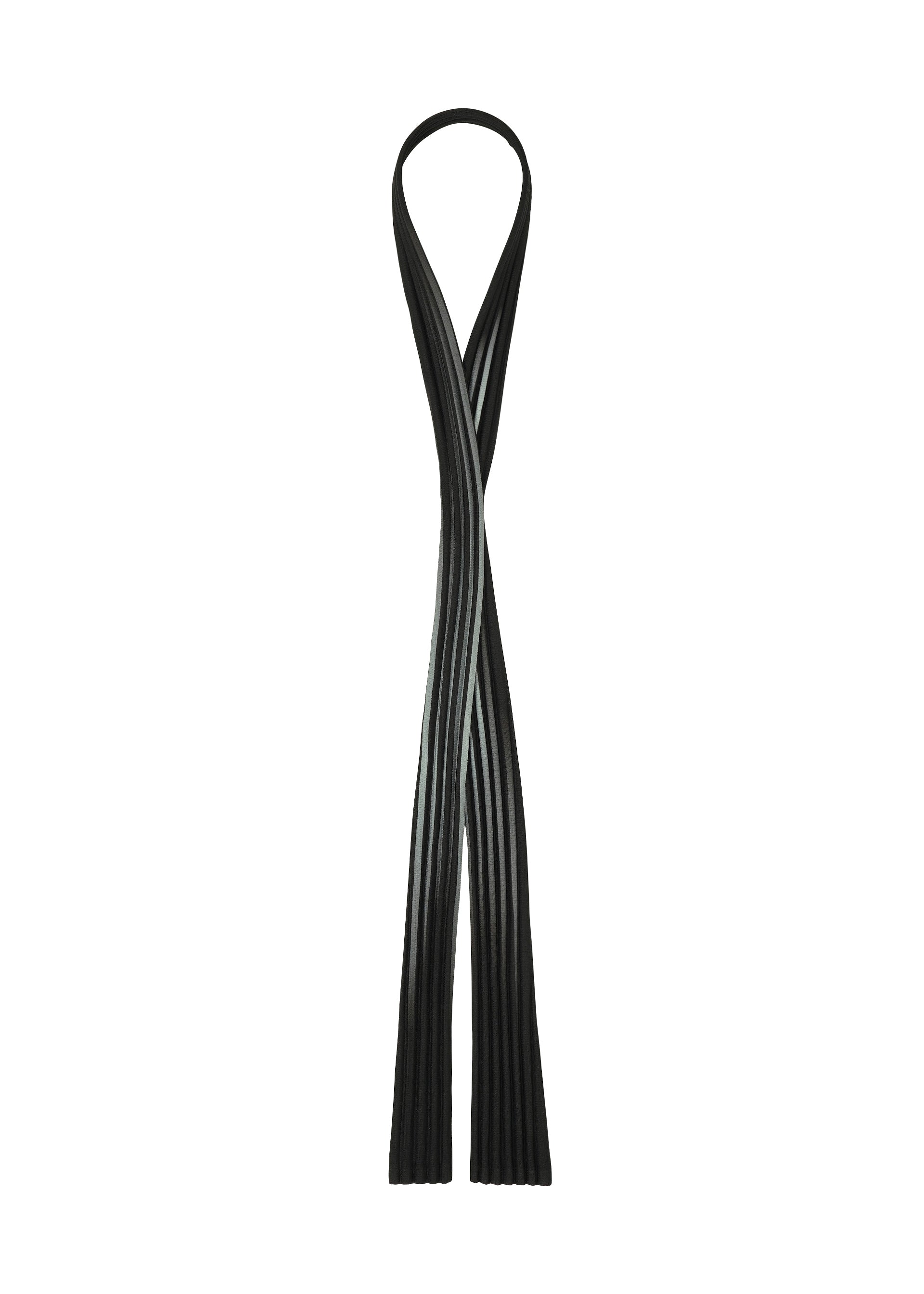 Issey Miyake Homme Plissé In the Shadow Pleats kravata černá