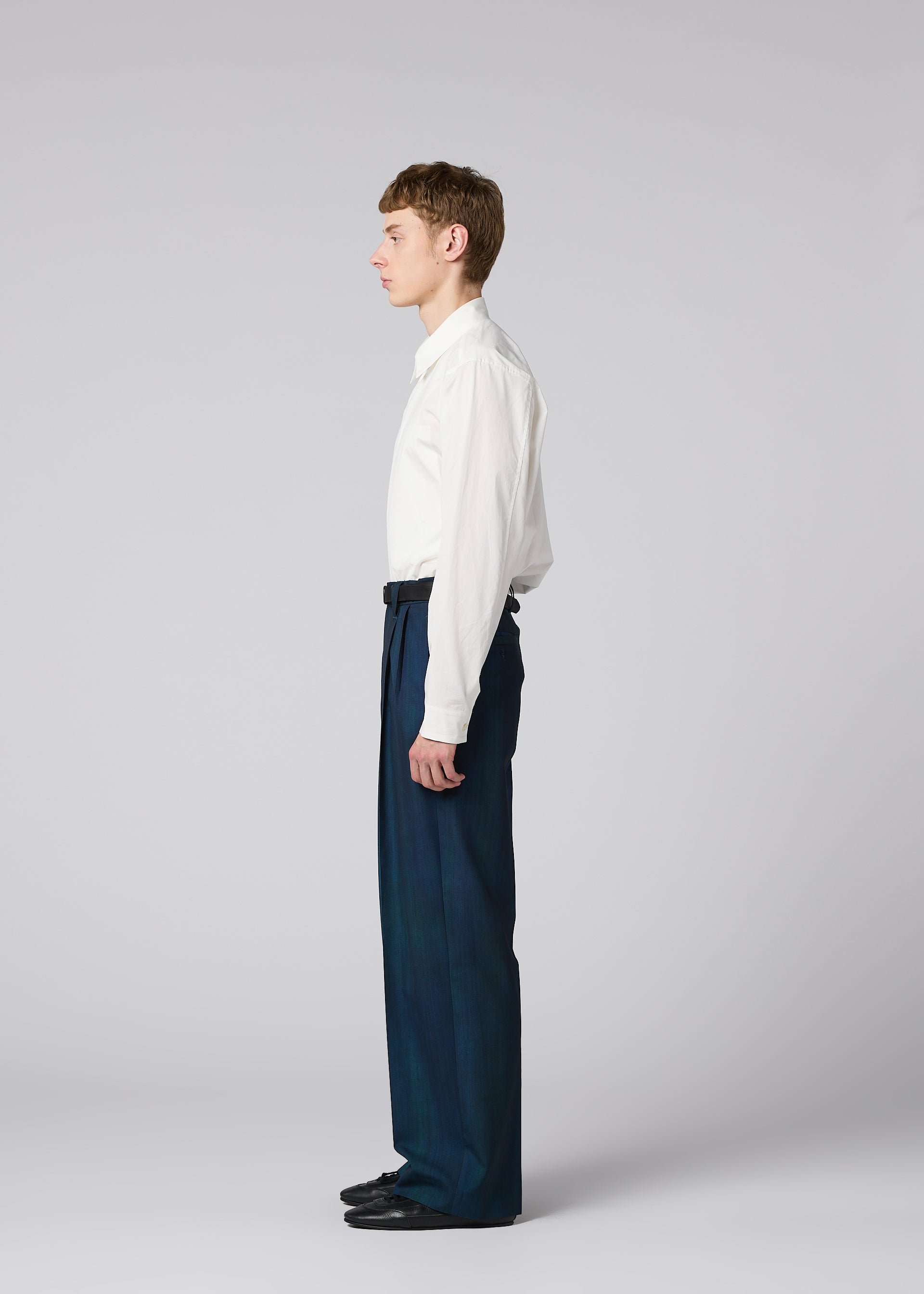 Issey Miyake Gradation Wool vlněné kalhoty s pukem černé