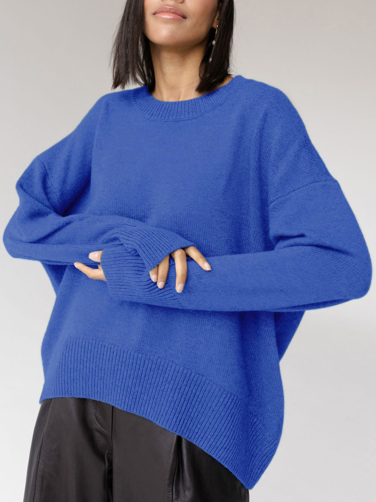 Norielle svetr oversize s rozparky modrobílý