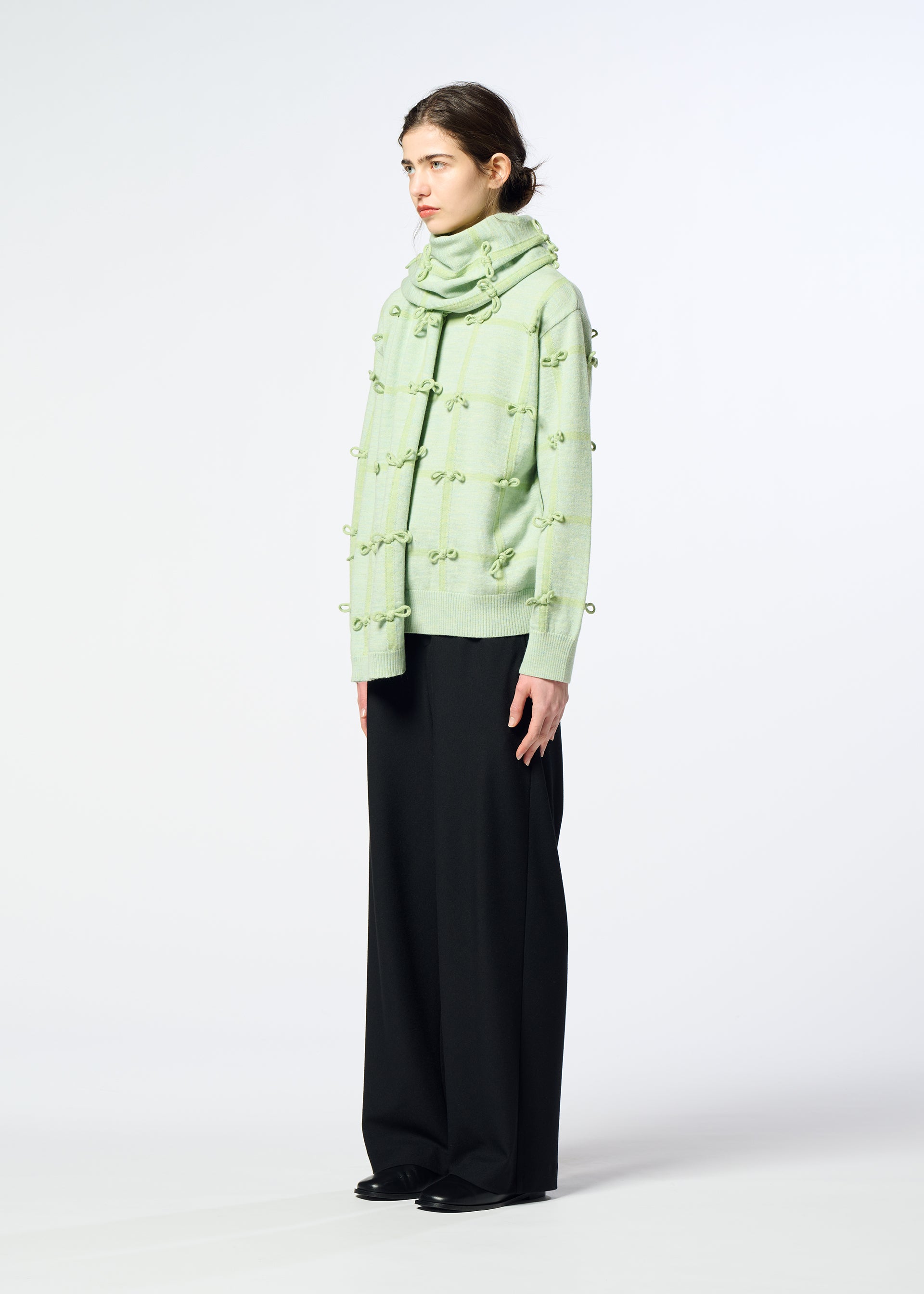 Issey Miyake Ribbon Knit vlněná štola šedá s mašlemi