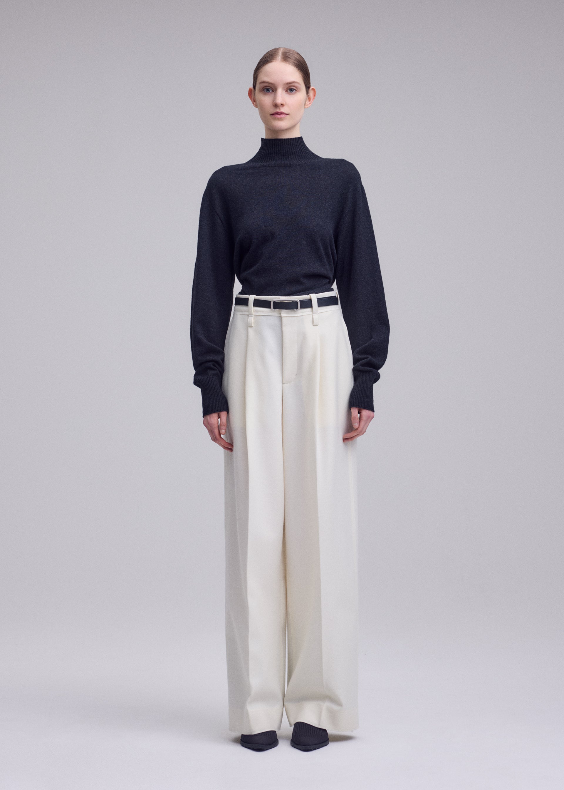Issey Miyake Shell rovné kalhoty off-white