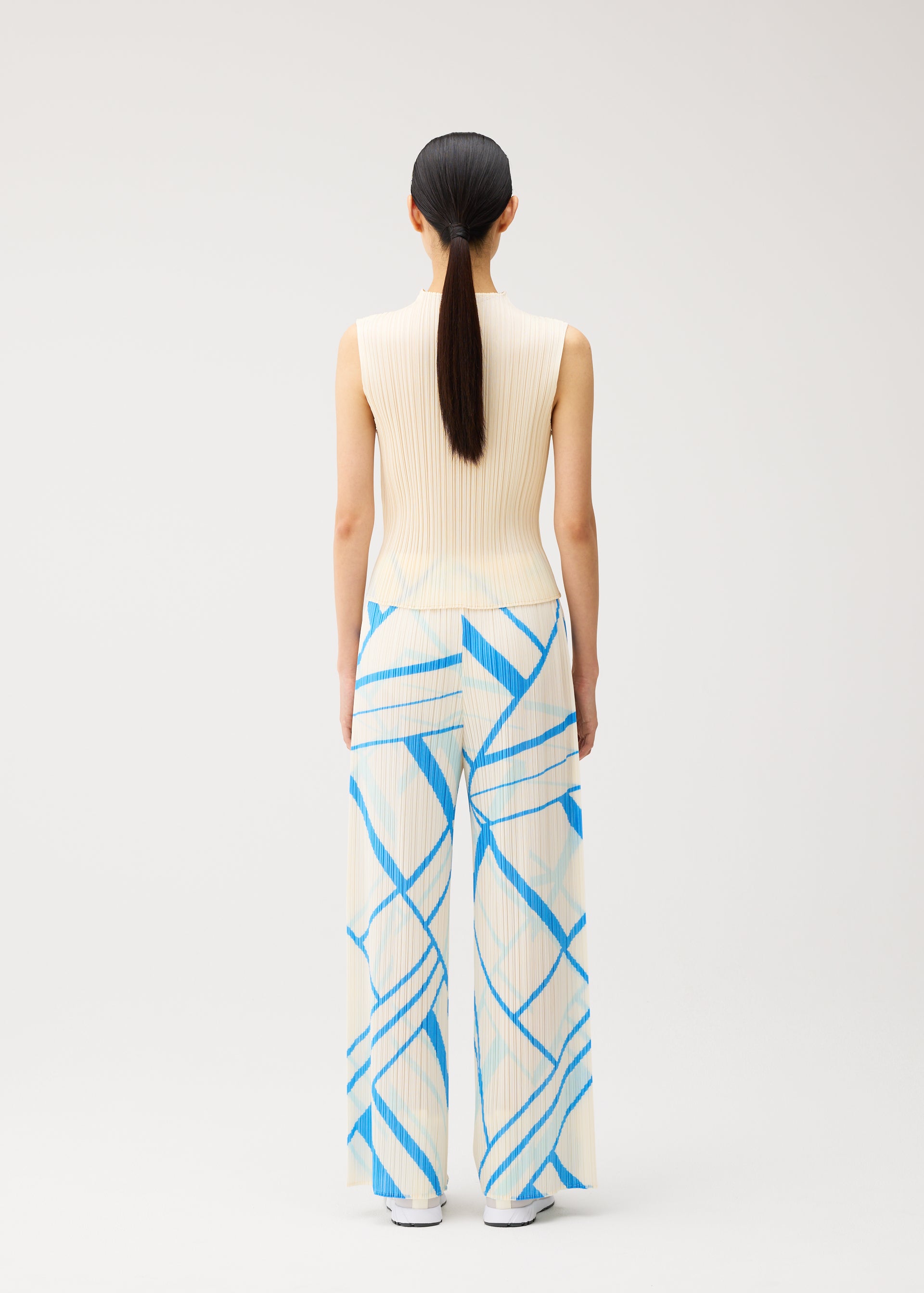 Issey Miyake Fold Line kalhoty Off White rovné