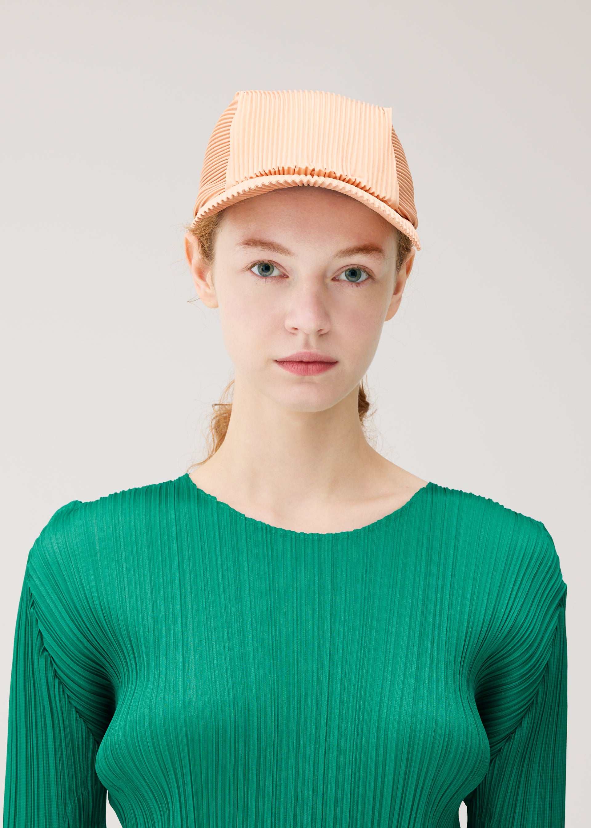 Pleats Please Issey Miyake Pleats Cap kšiltovka černá