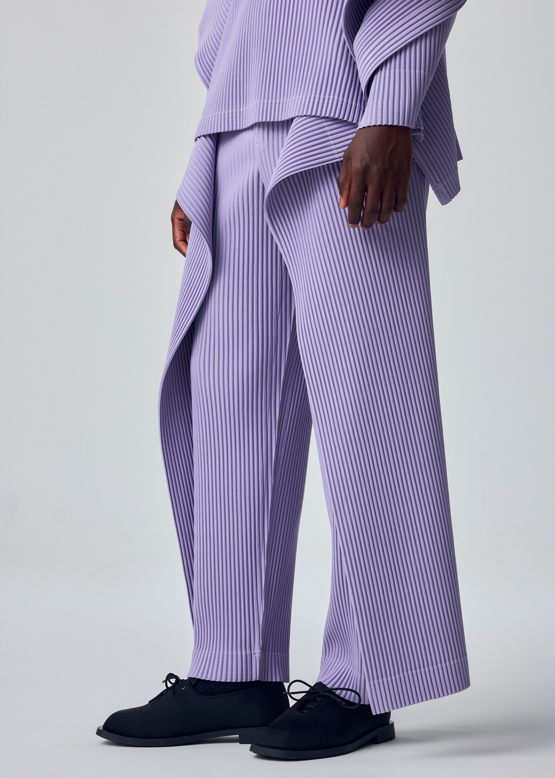 Issey Miyake Motion Blur kalhoty šedé plisované
