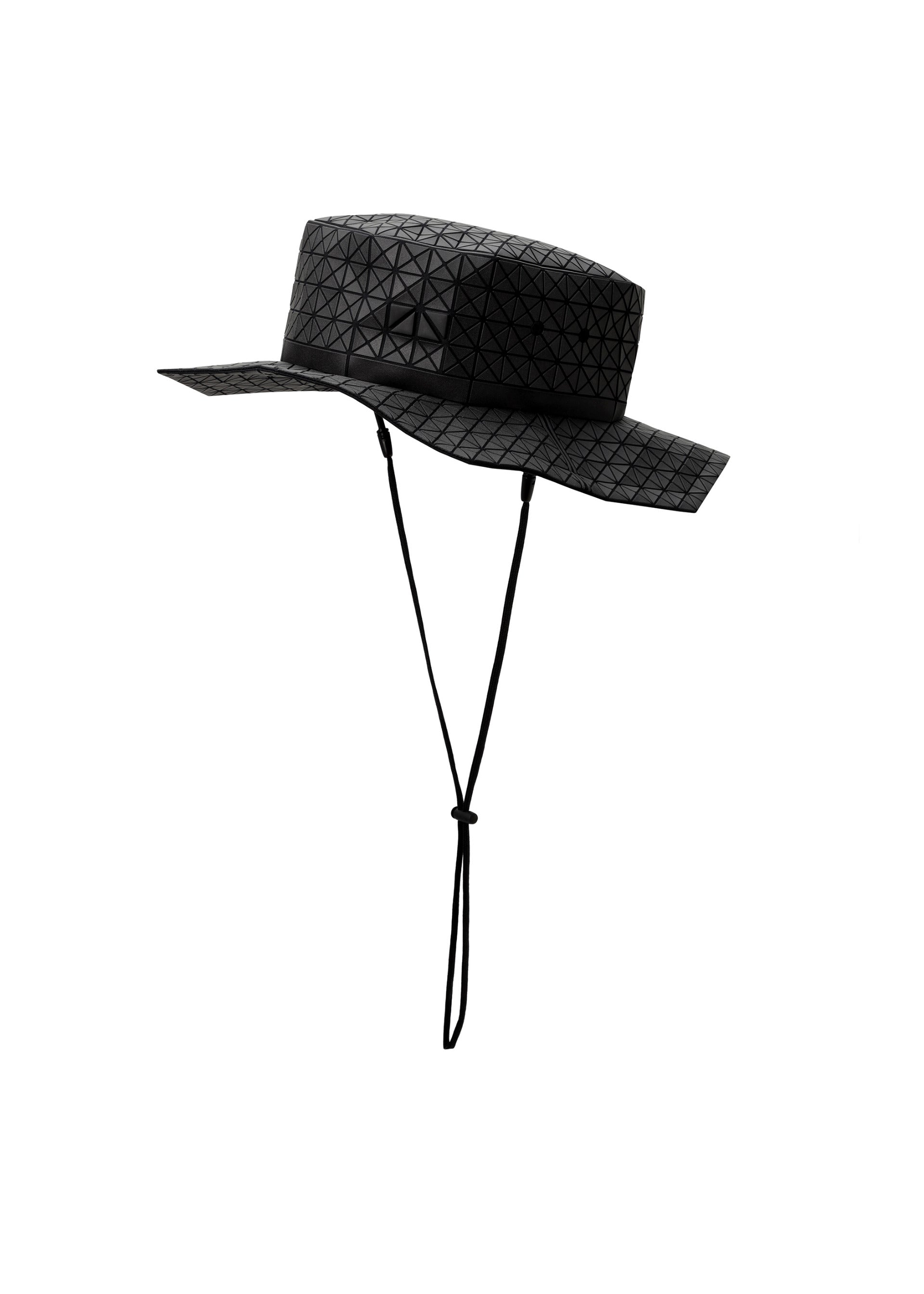 Issey Miyake Bao Bao Hat klobouk černý trojúhelníky
