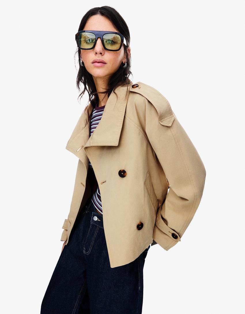 Norielle Éliane krátký trench kabát kaki s páskem