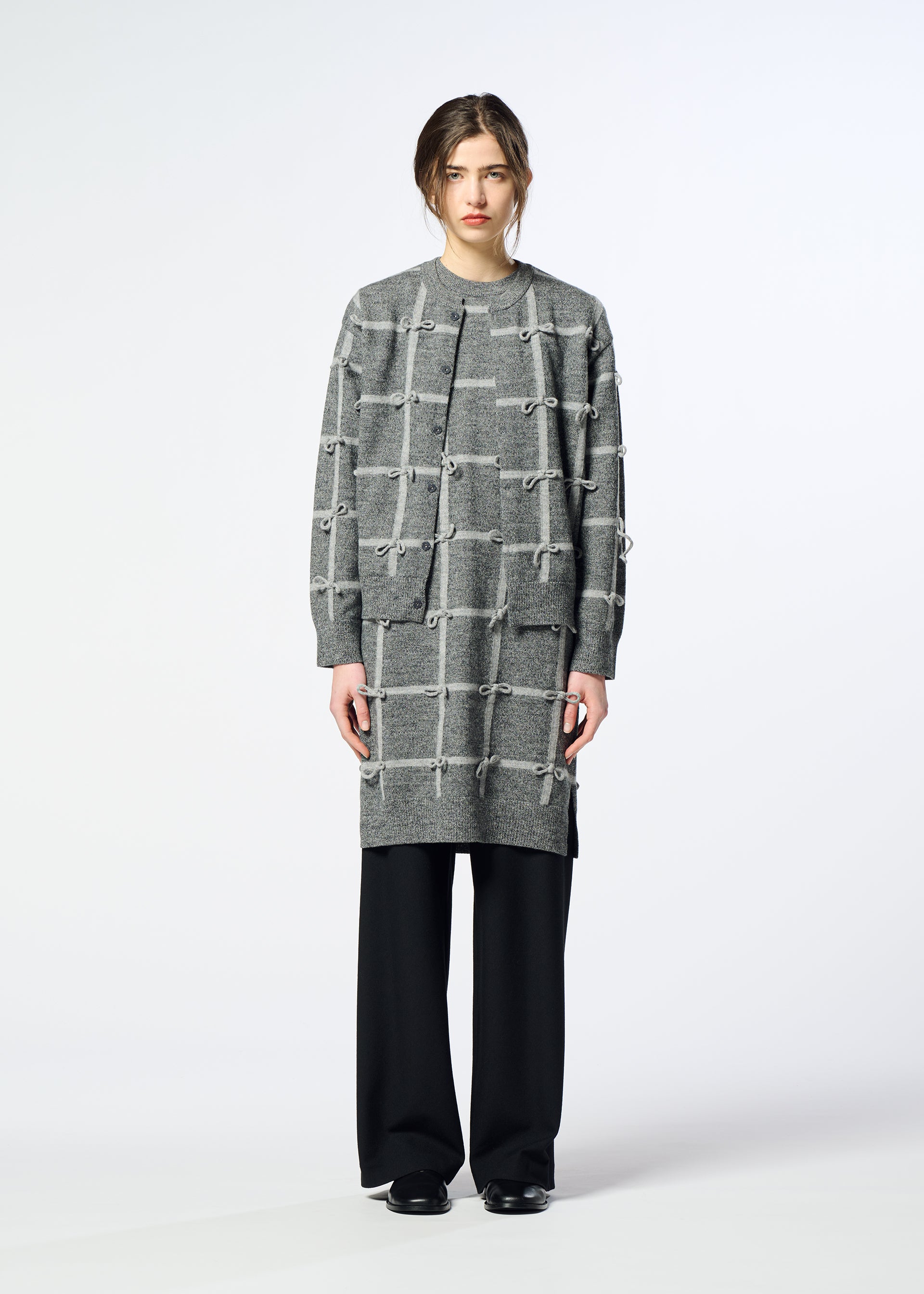 Issey Miyake Ribbon Knit kardigan šedý vlněný