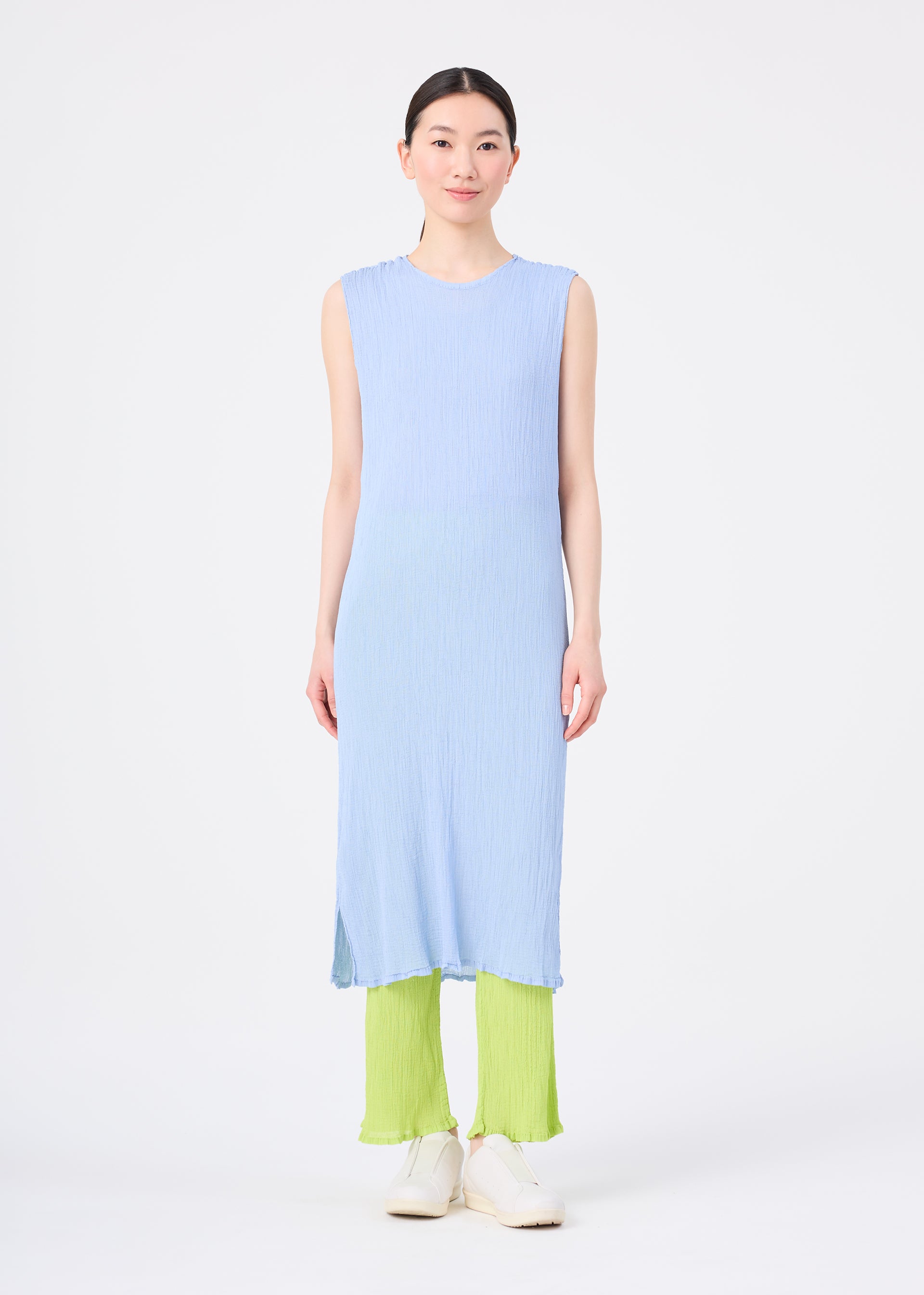 Issey Miyake See-Through Crepe Color šaty Black
