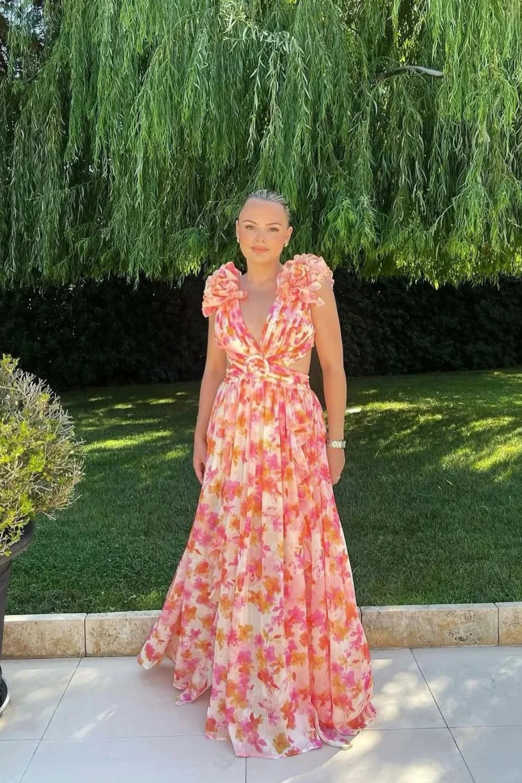 Norielle dlouhé květované šaty s volány růžové