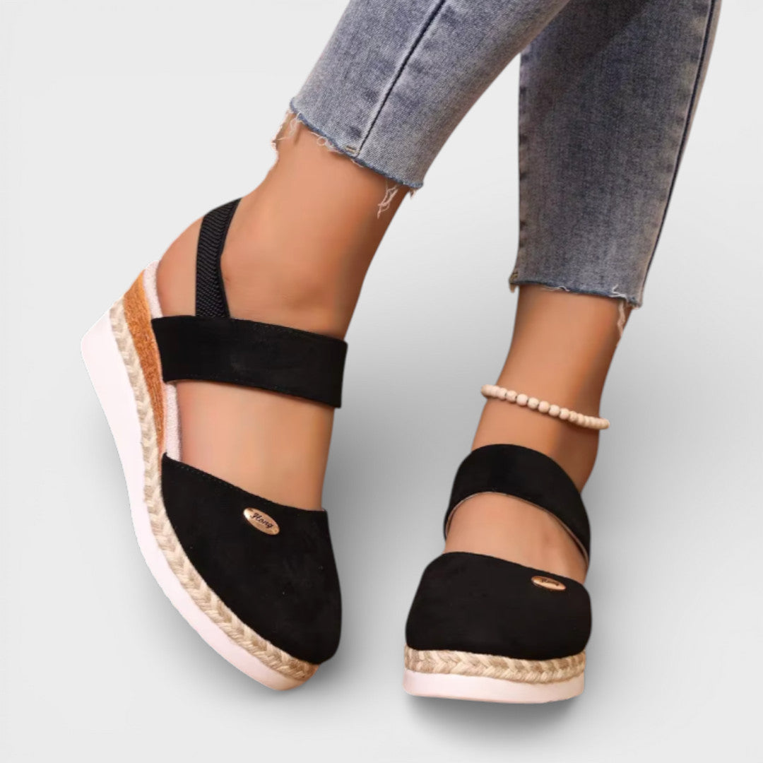 Norielle ploché sandály s elastickými pásky béžová espadrilky