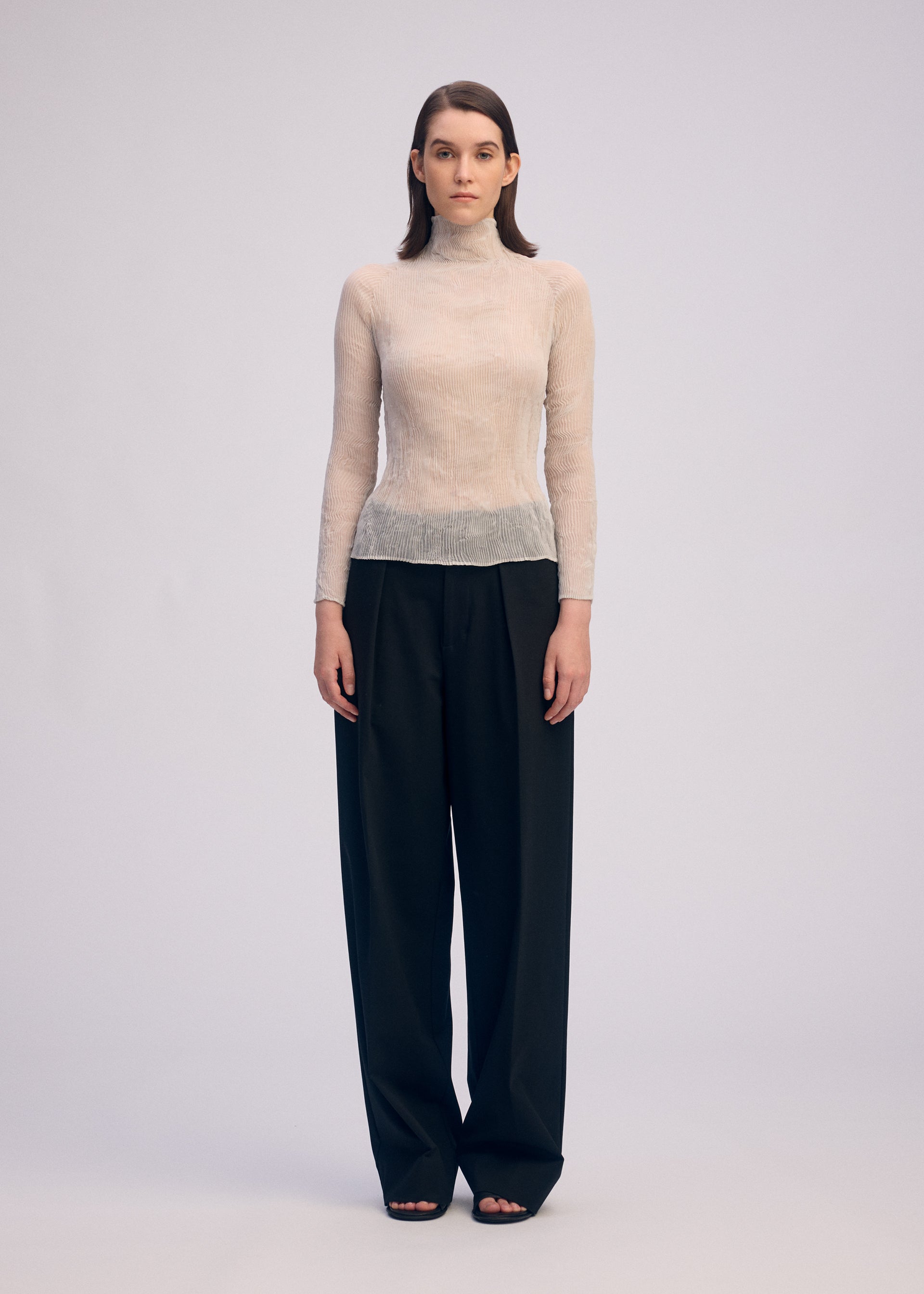 Issey Miyake Chiffon Twist 3 top světle šedá plisovaný