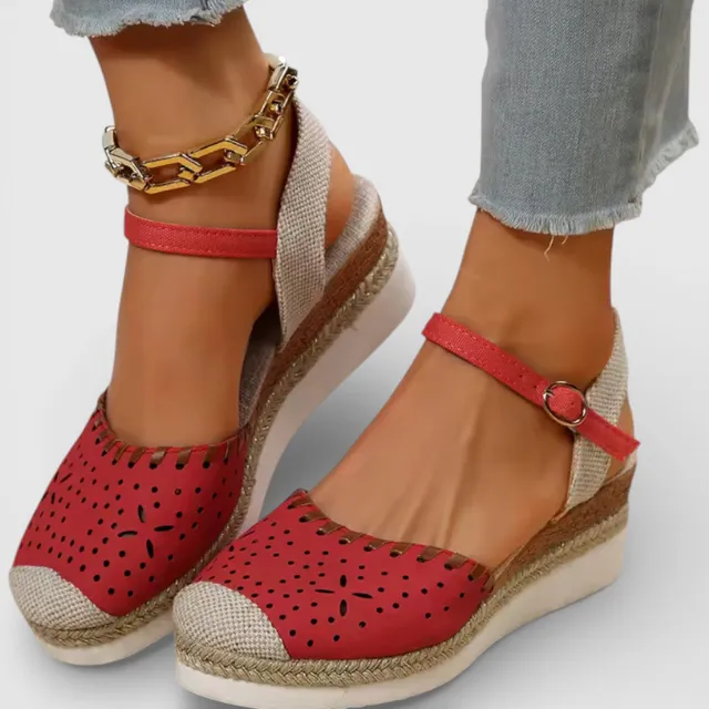 Norielle espadrilky na klínku béžové perforované