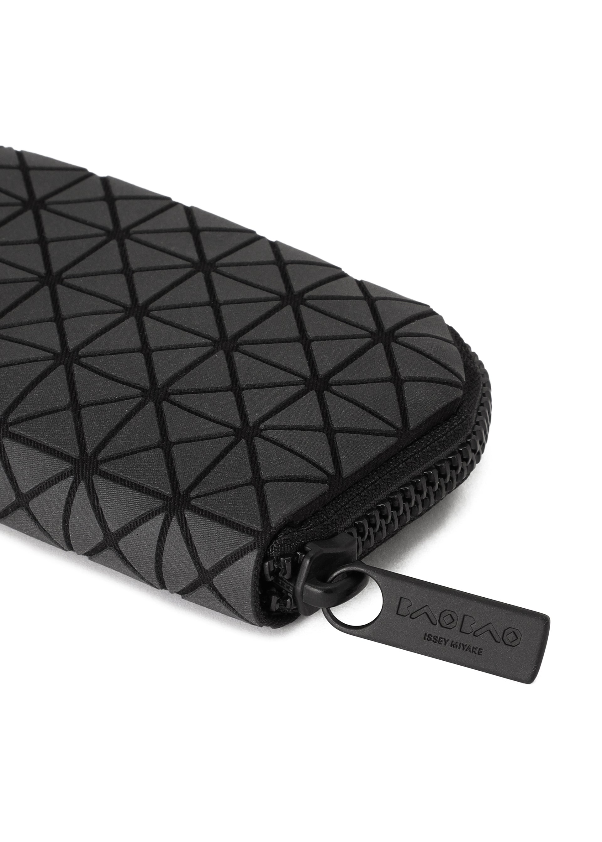 Issey Miyake Bao Bao Fragment pouzdro matná černá