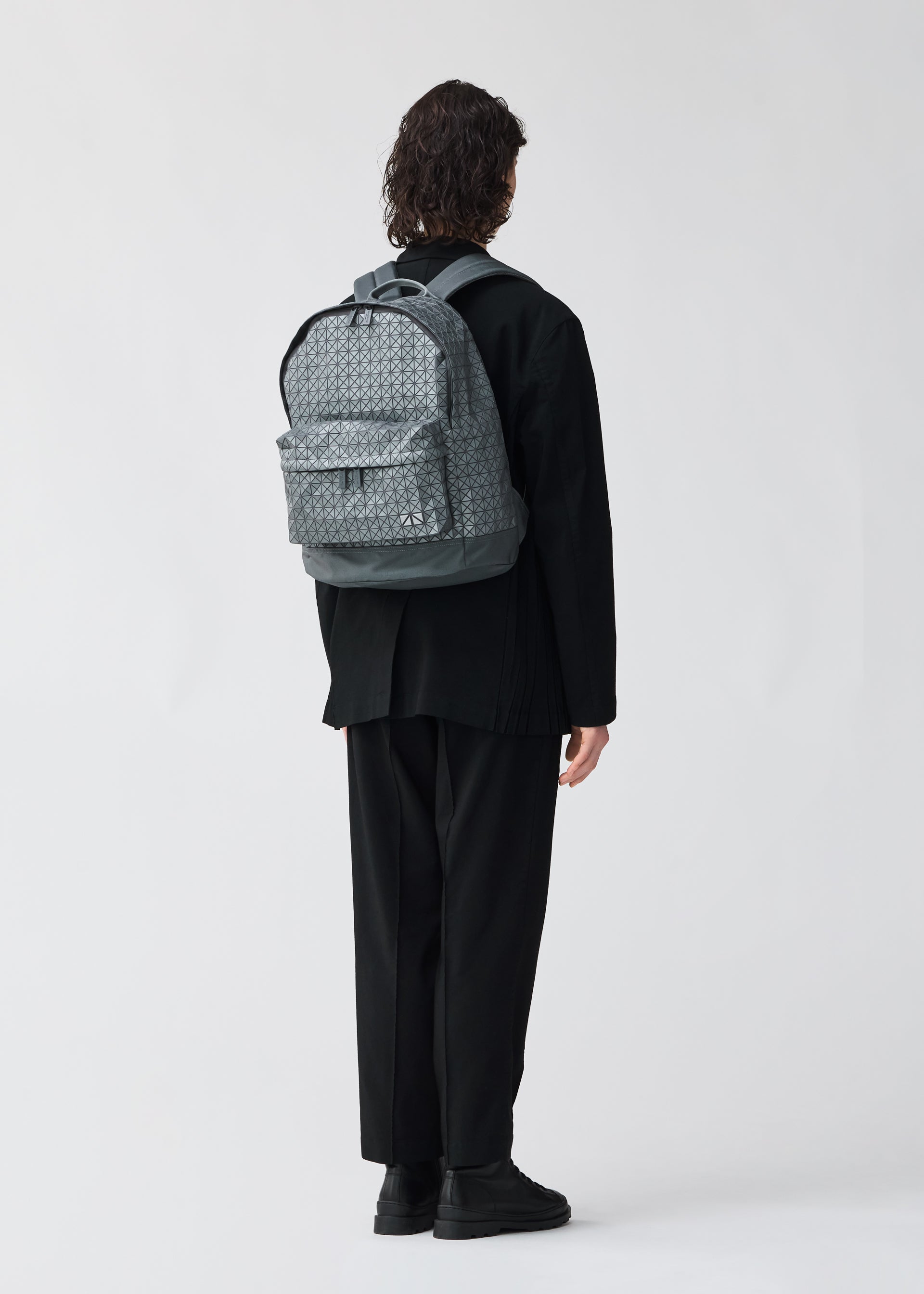 Issey Miyake Bao Bao Daypack Reflector batoh stříbrná reflexní