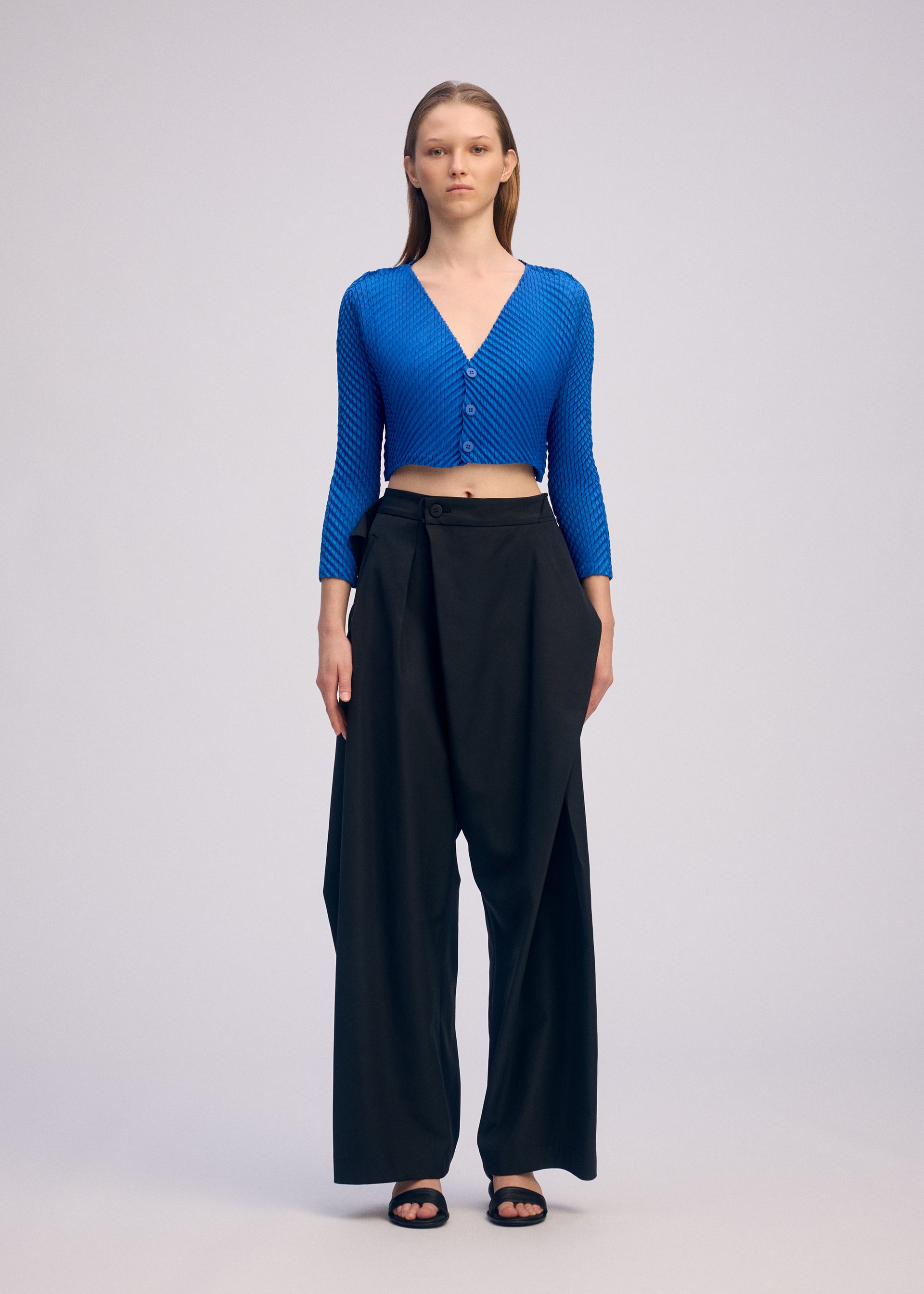 Issey Miyake Restore Blend Pleats IM61FO683 kardigan ruzova 2 recyklovany