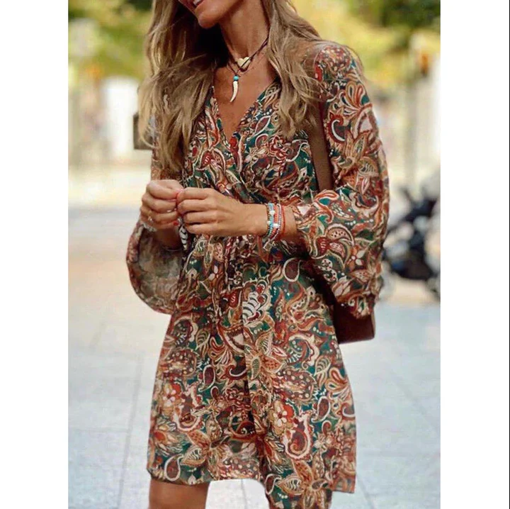 Norielle boho vzorované mini šaty s dlouhým rukávem modré