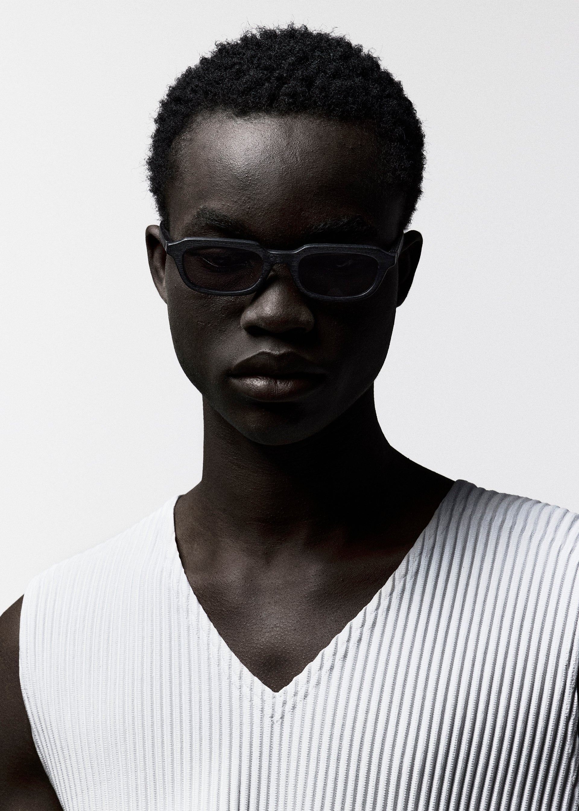 Issey Miyake Eyes Wood-Square brýle černé tmavé
