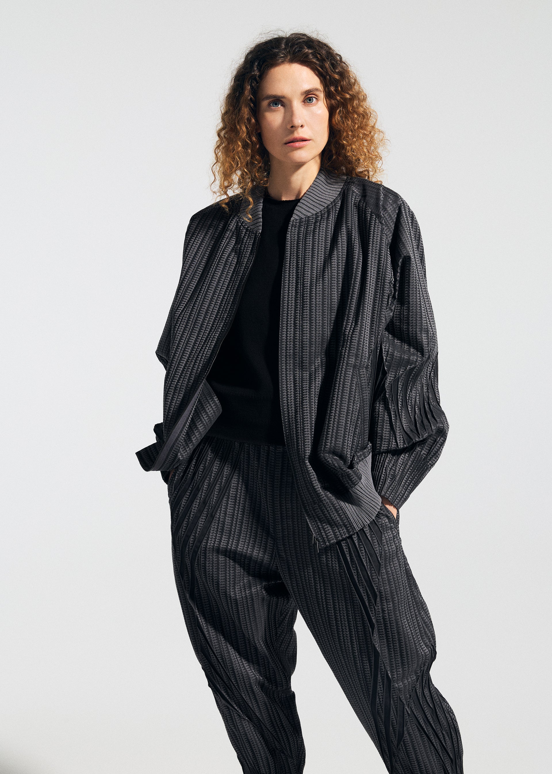 Issey Miyake Type-S 001-1 kalhoty šedé vel. 1