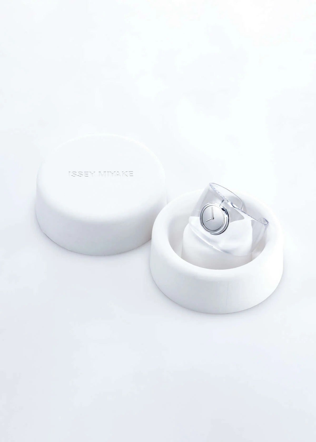 Issey Miyake O-Bold hodinky náramek čiré stříbrné