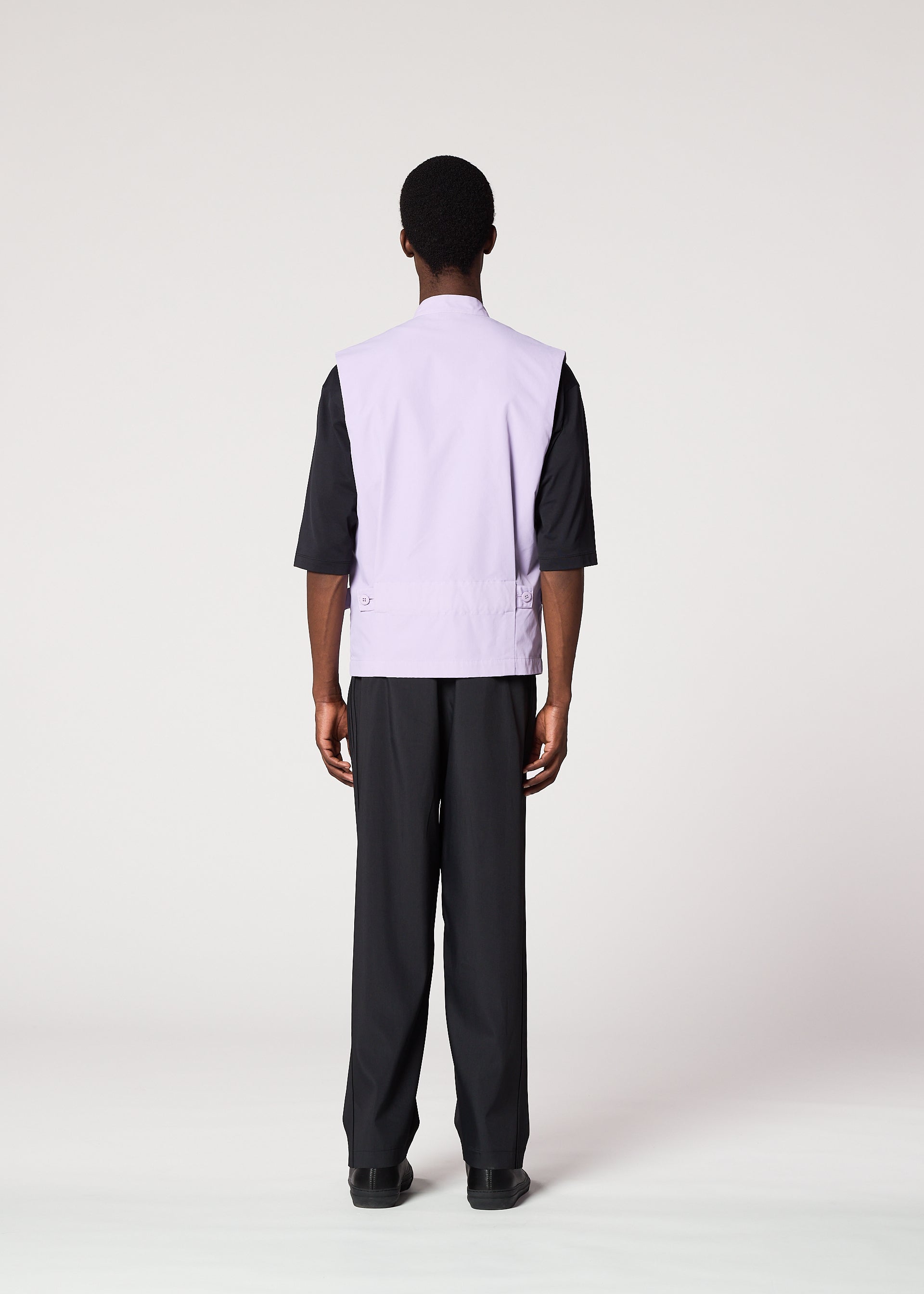 Issey Miyake Resilience vesta černá lehká