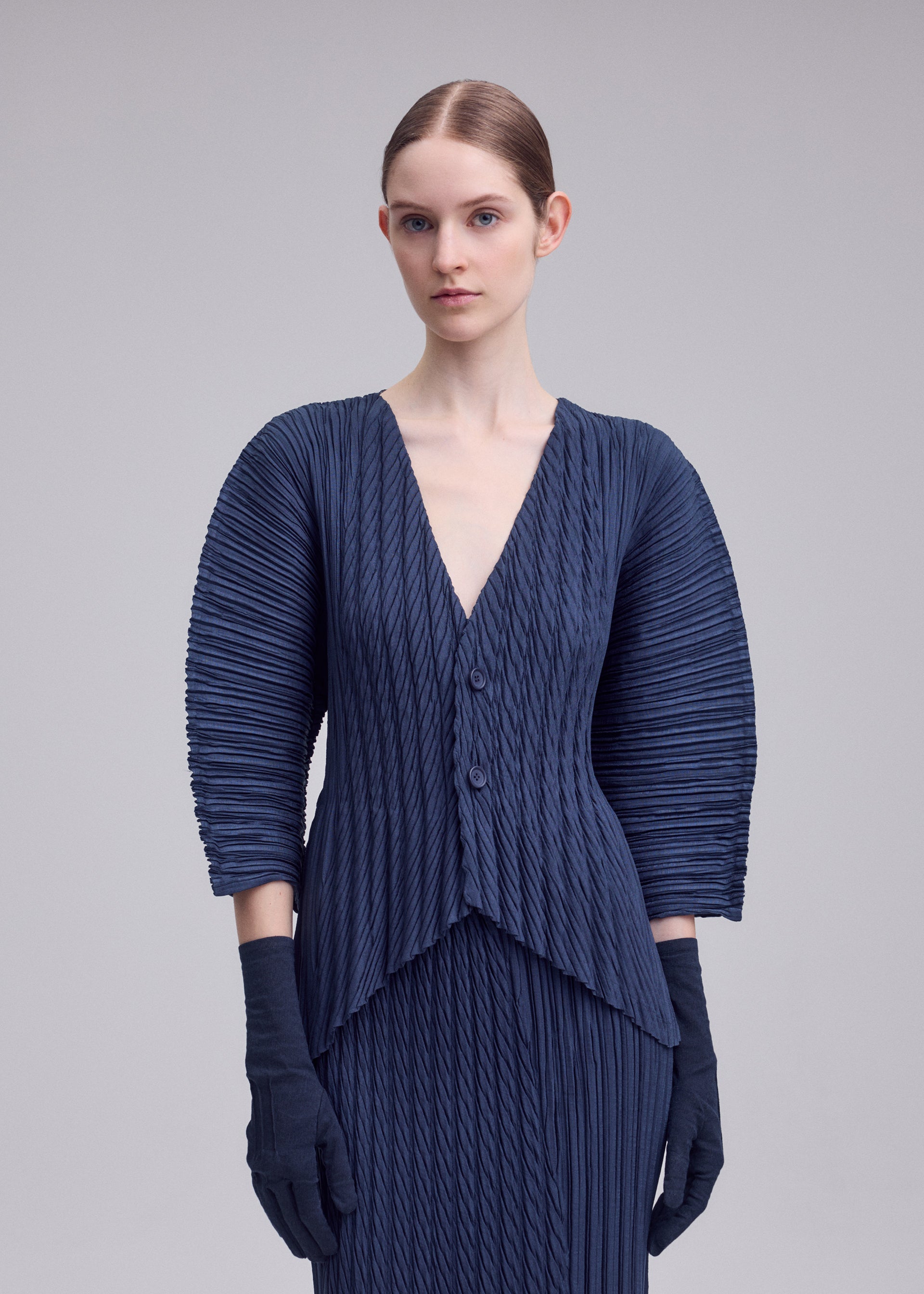 Issey Miyake UNFURLING PLEATS kardigan zelený