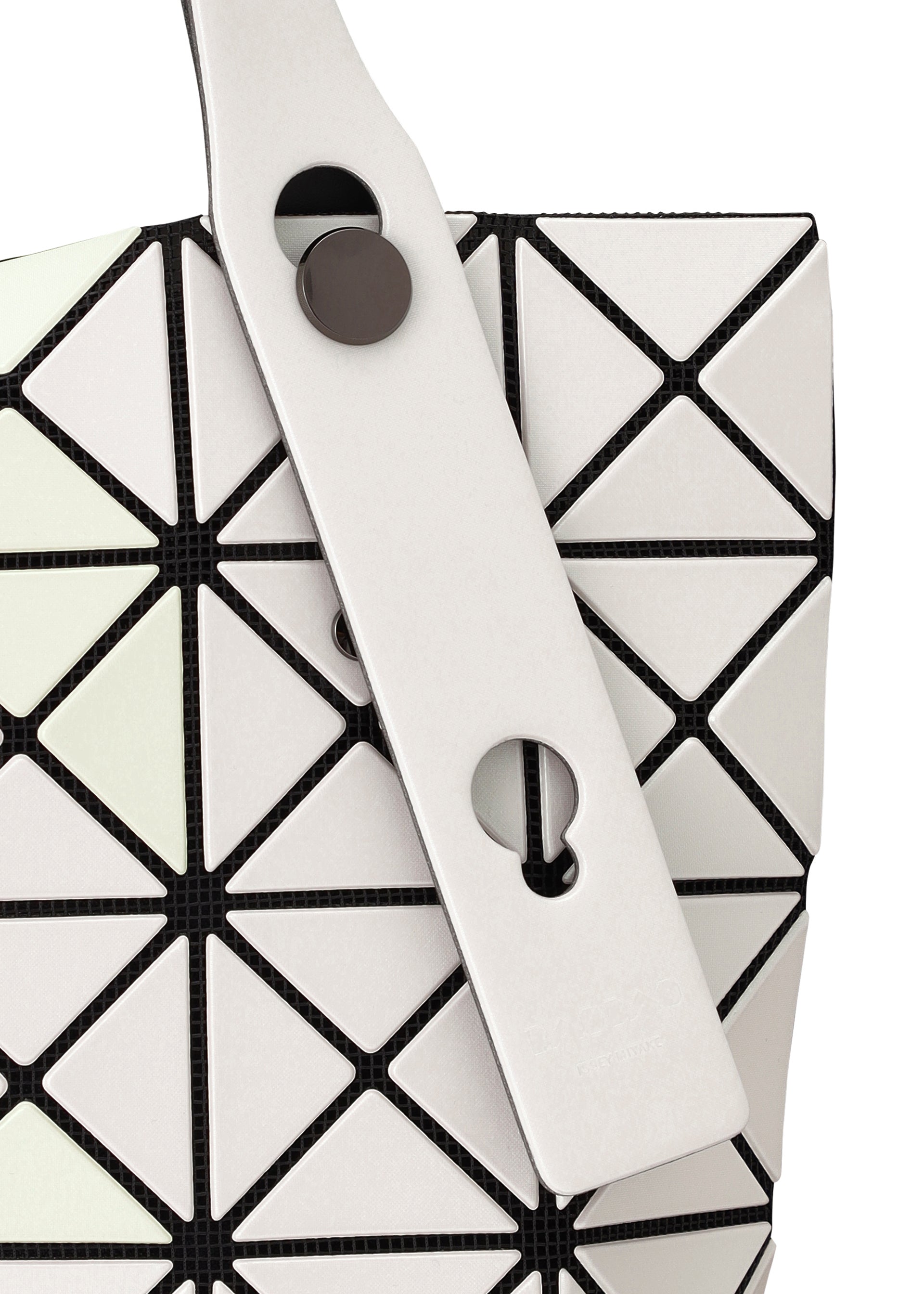 Issey Miyake Prism Matte-2 tote kabelka white perleťová